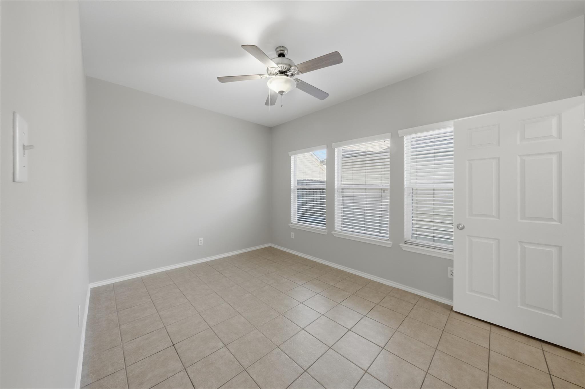 1929 Kemah Village Drive