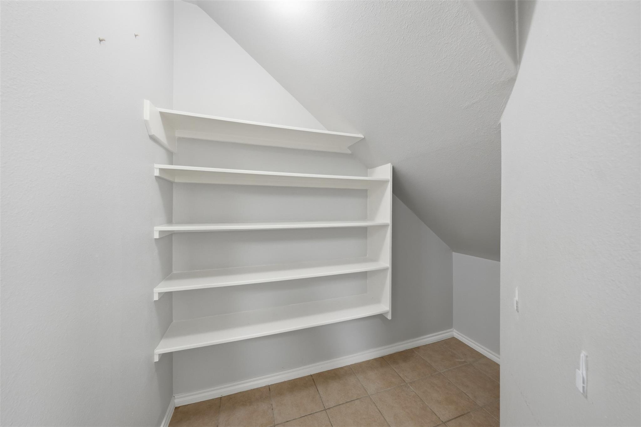 1929 Kemah Village Drive