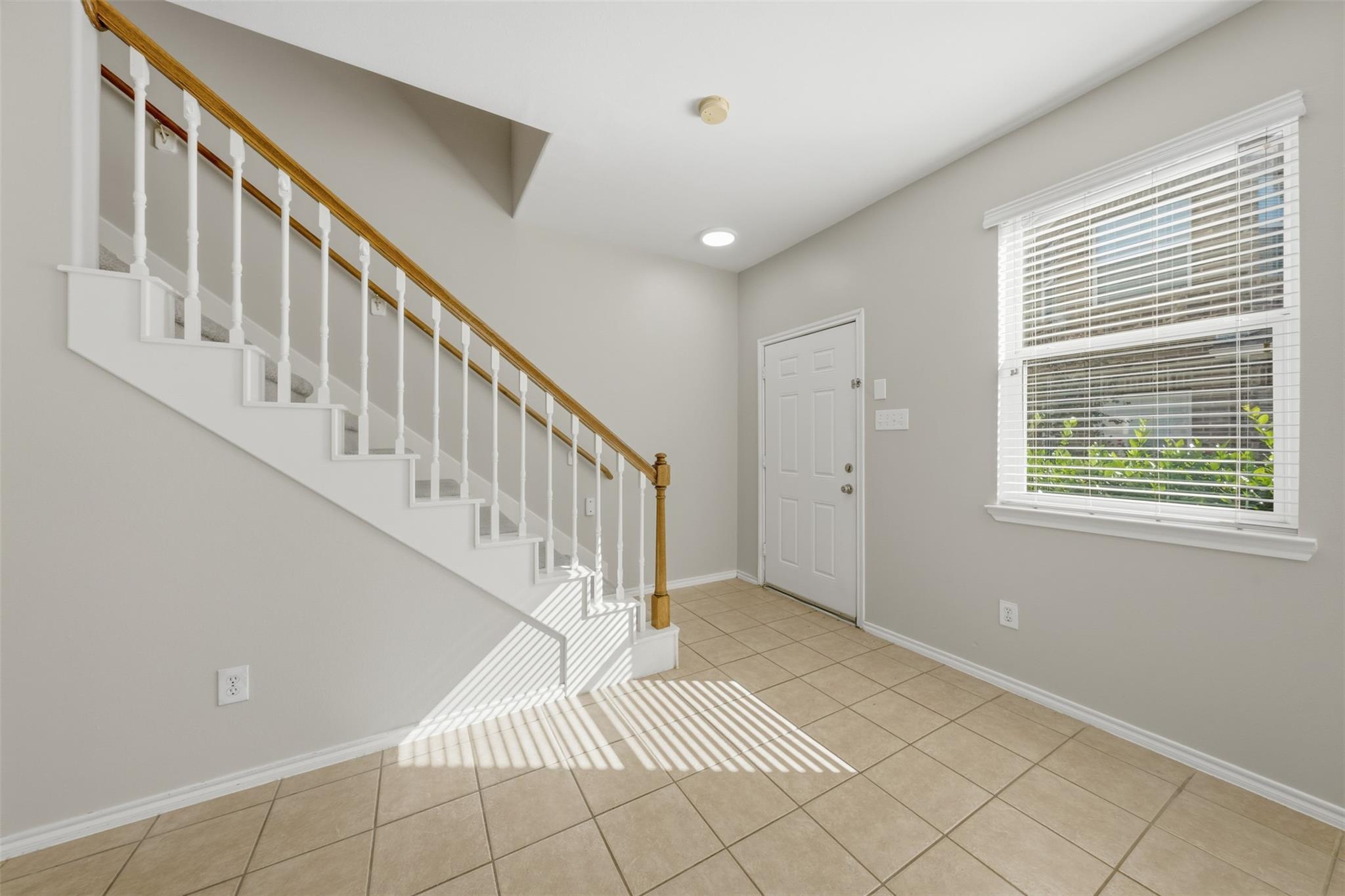 1929 Kemah Village Drive