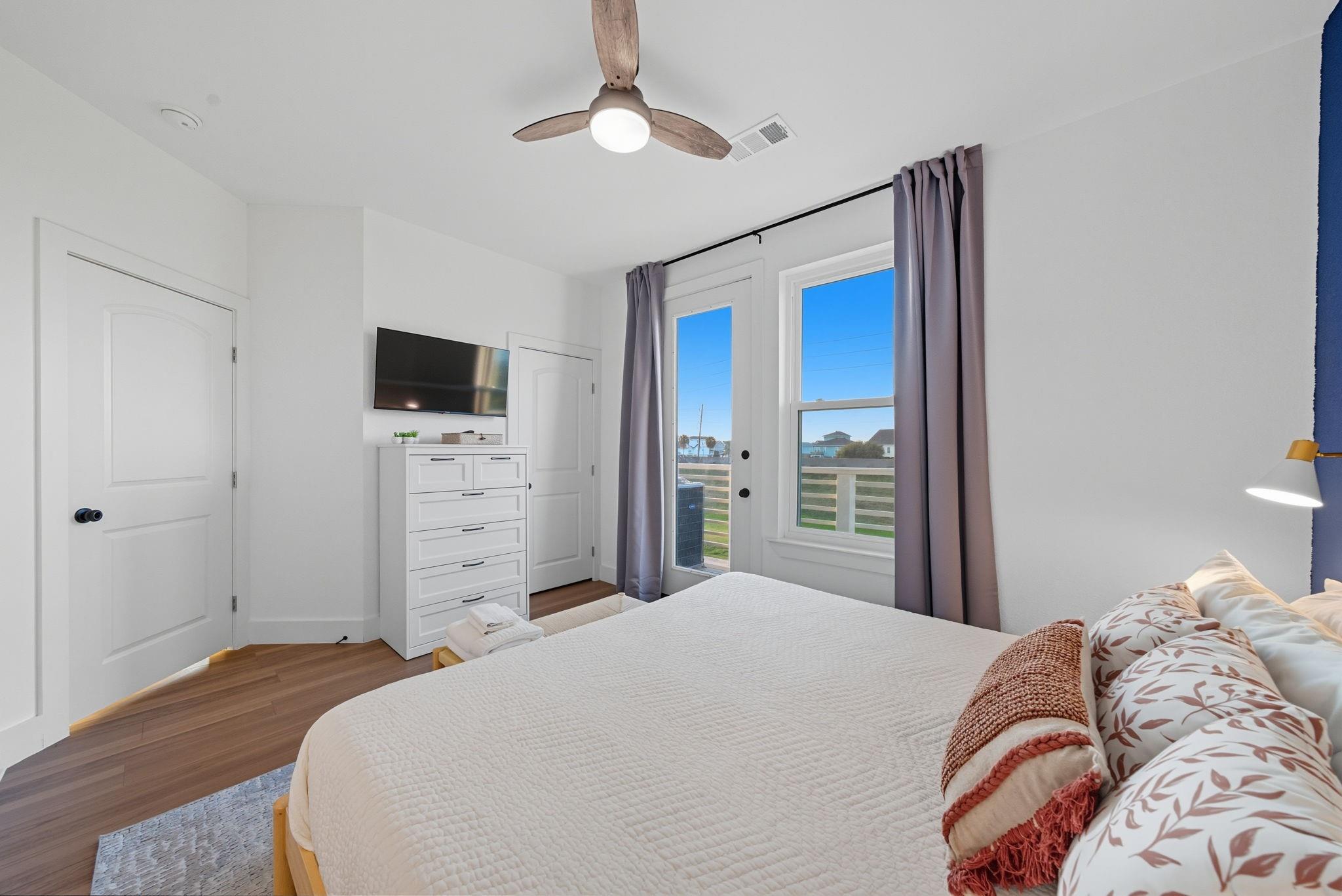 25241 Sausalito Drive