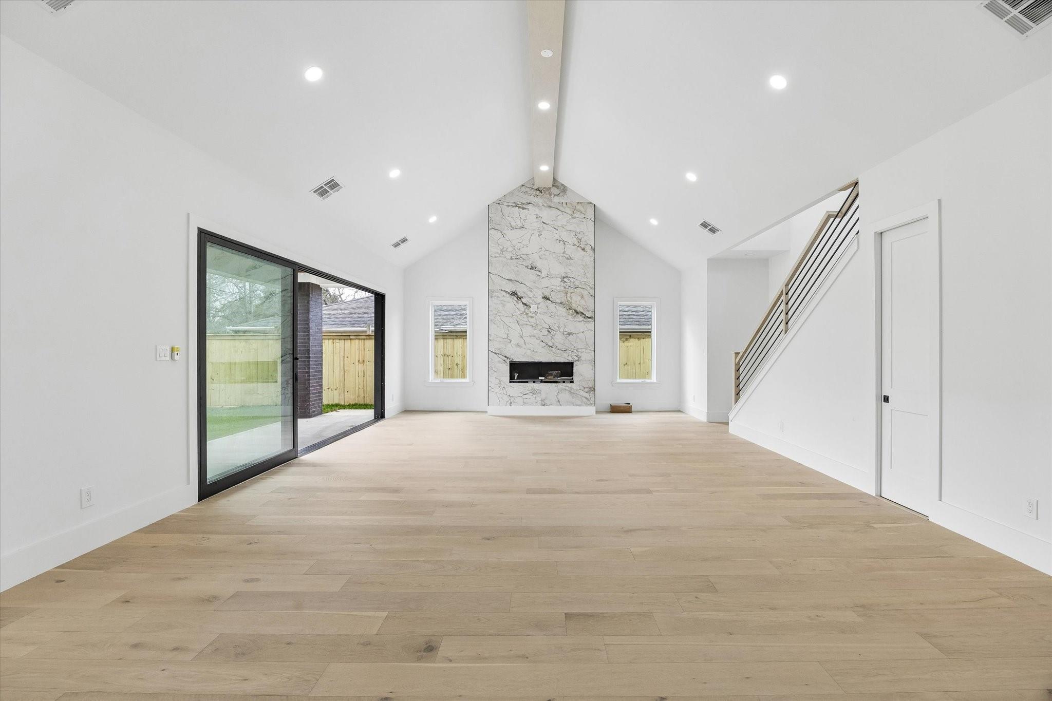 1302 Springrock Lane