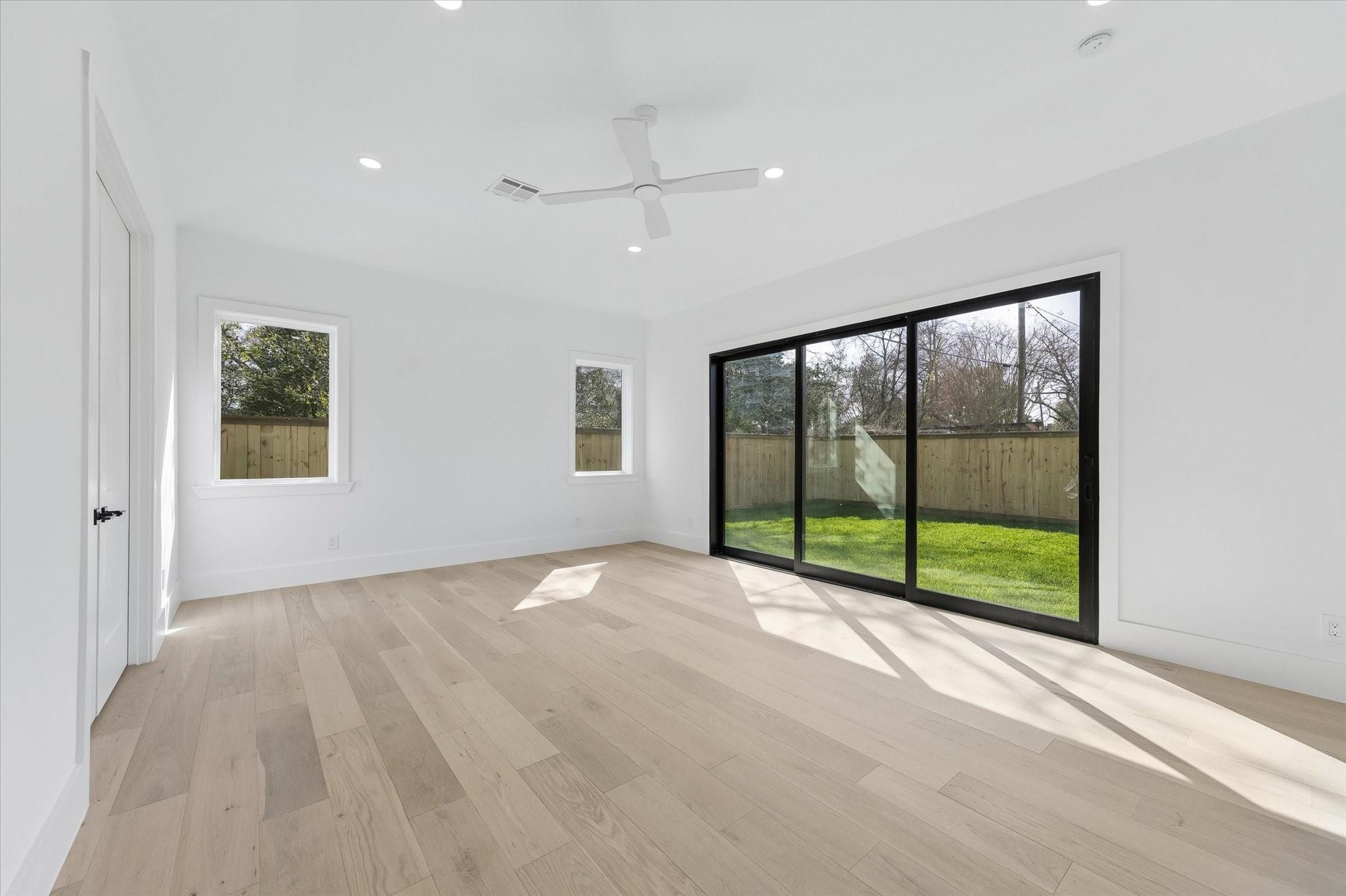1302 Springrock Lane