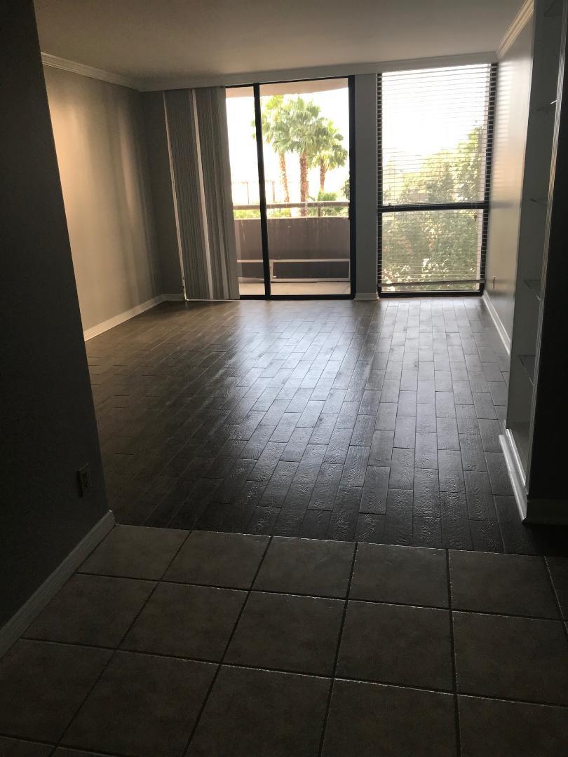3525 Sage Road # 411