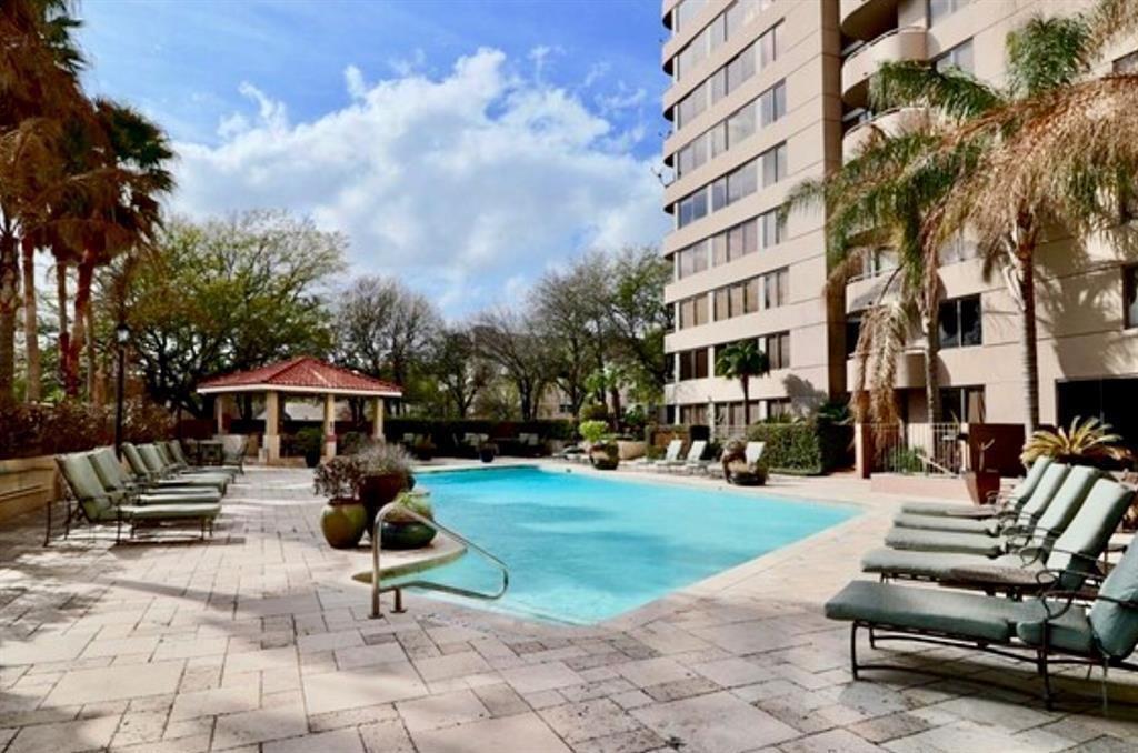 3525 Sage Road # 411