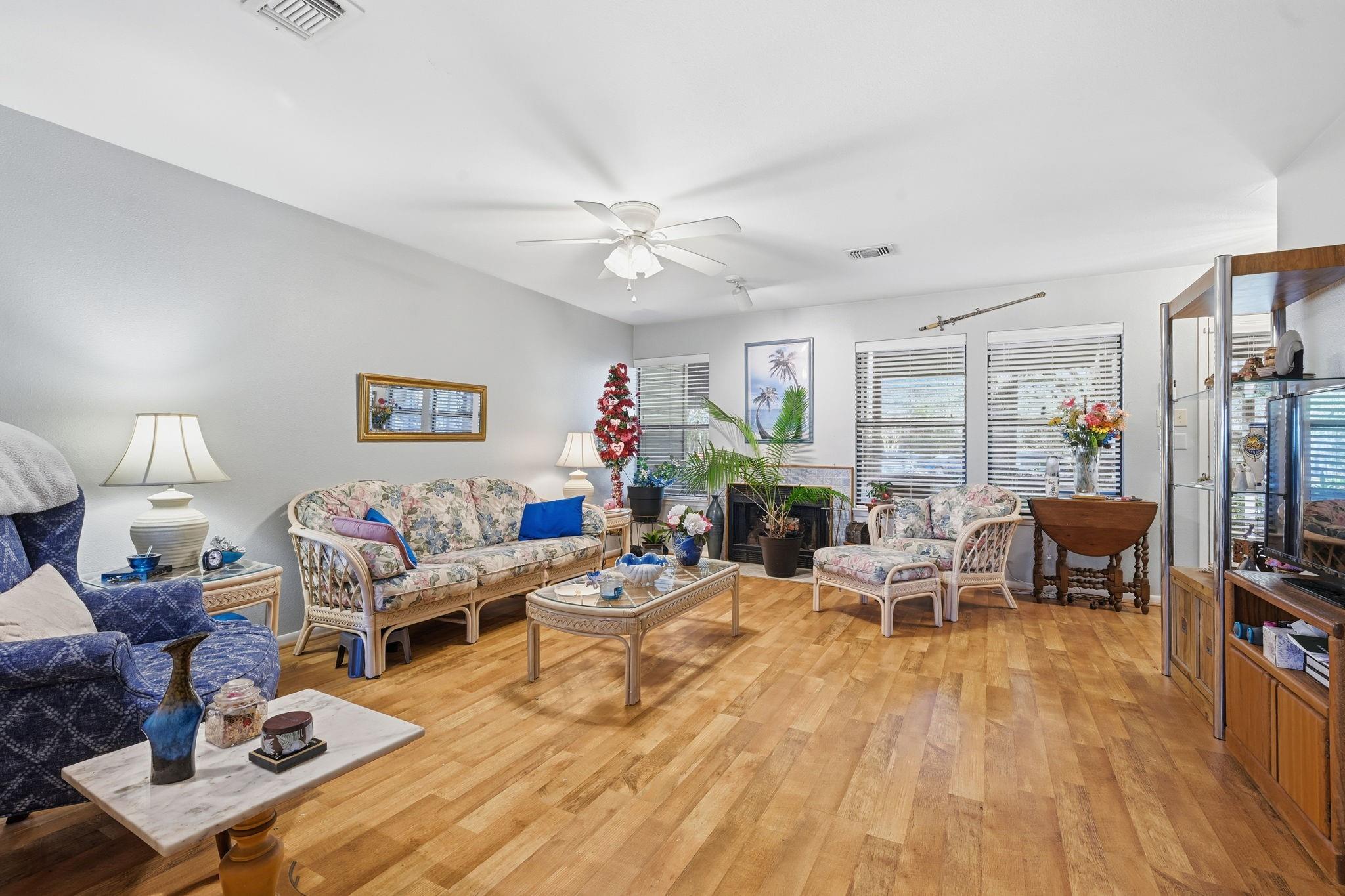 4 Sawmill Grove Lane