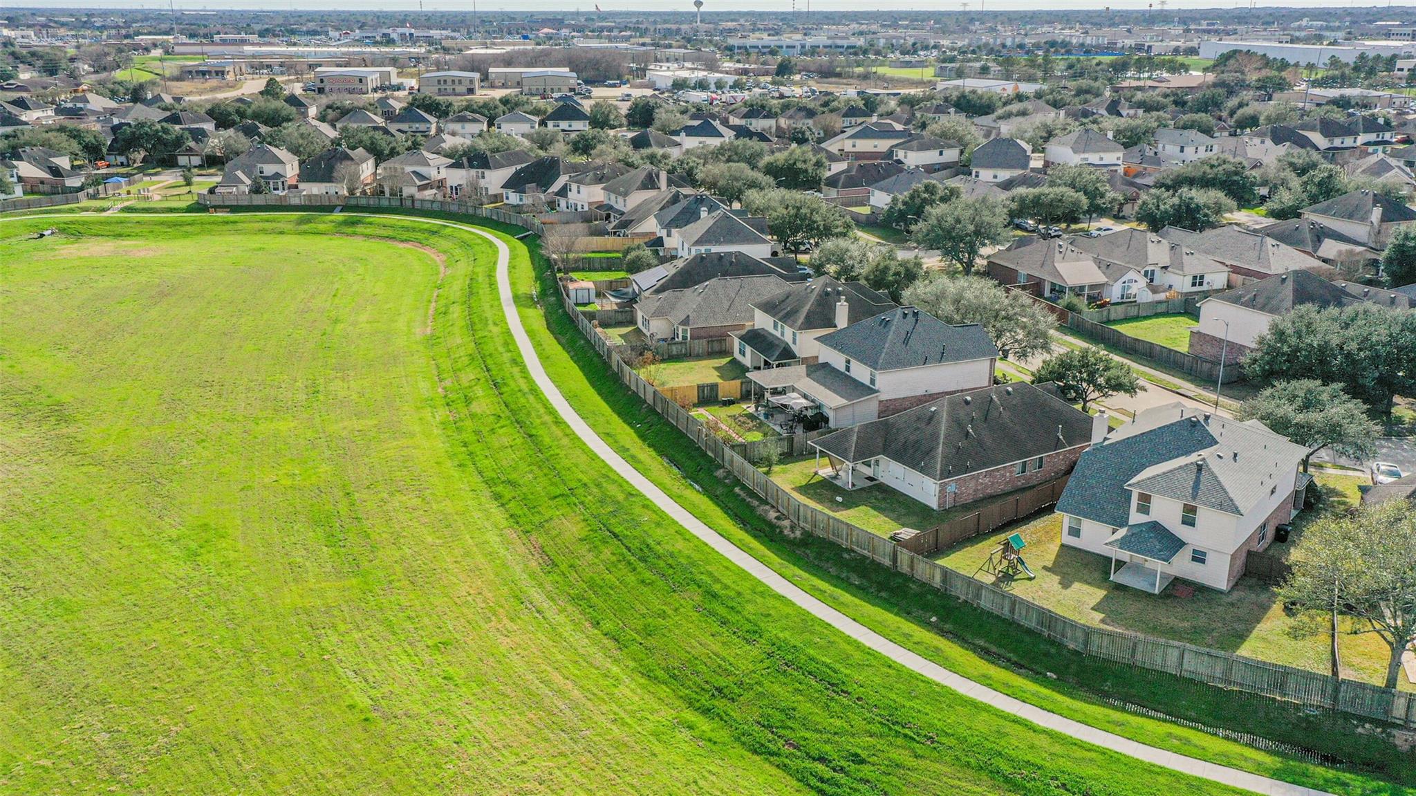 2030 Vanderwilt Lane