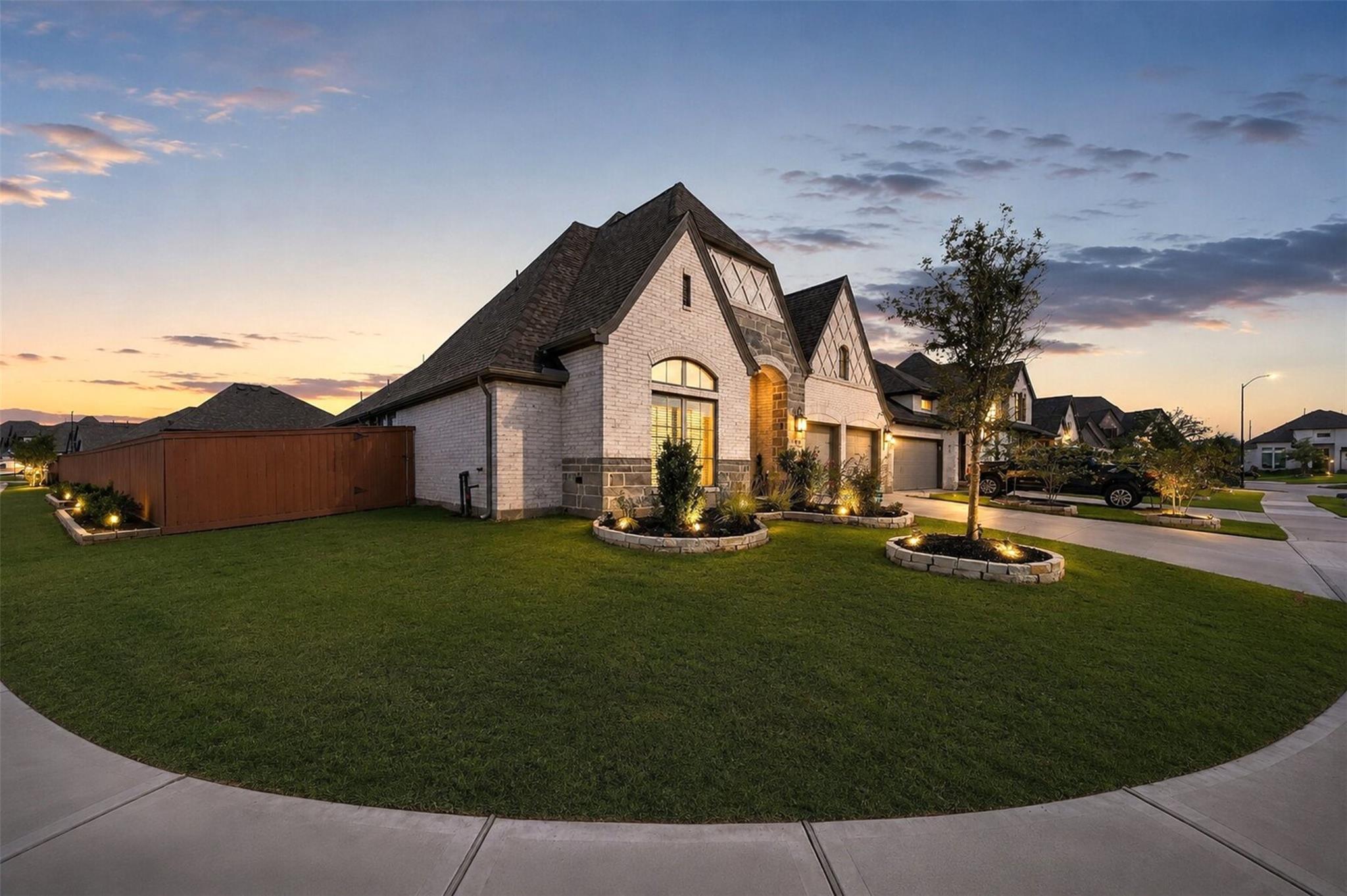 7603 Aster Hollow Court