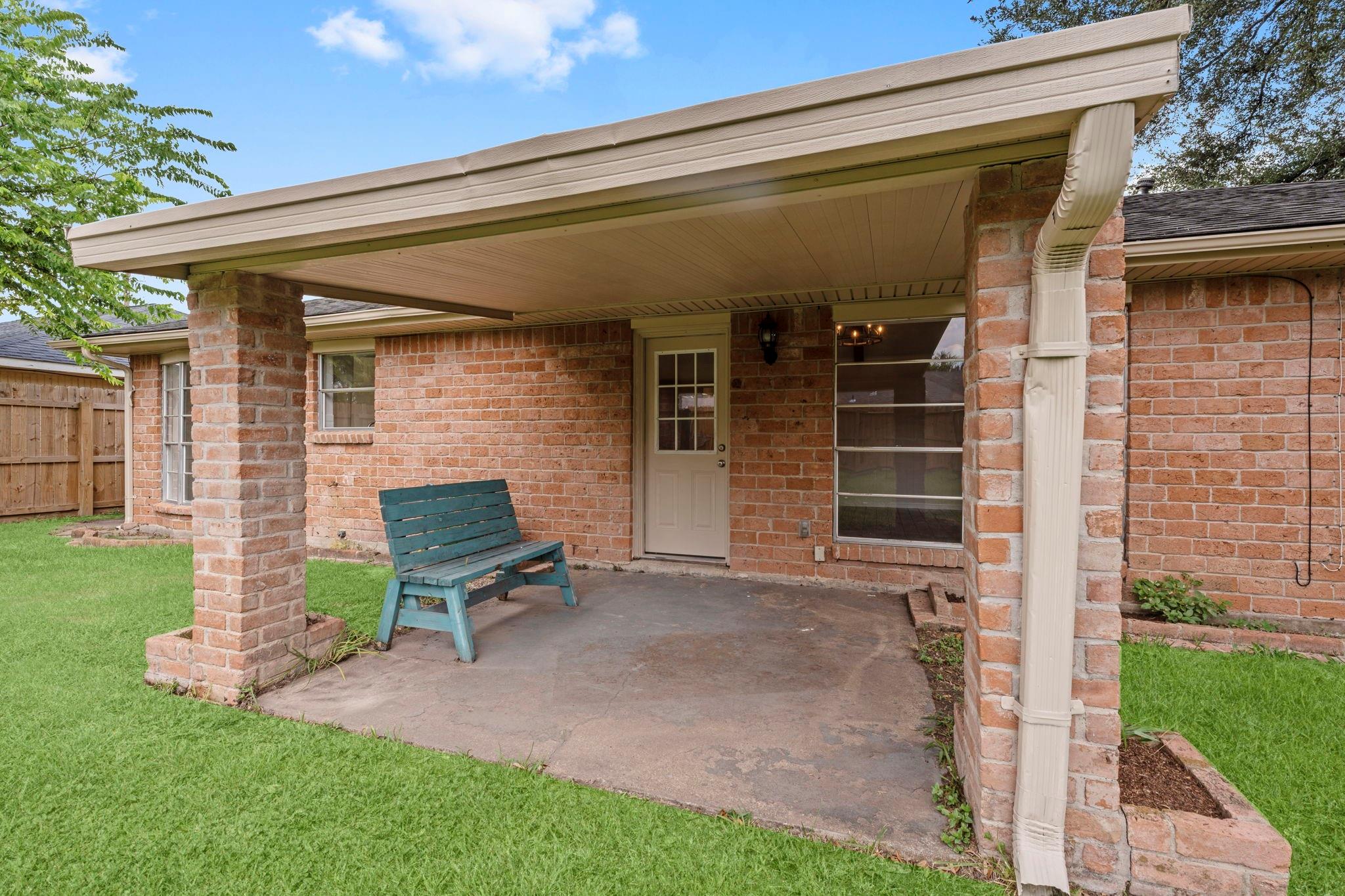 9735 Kemp Forest Drive