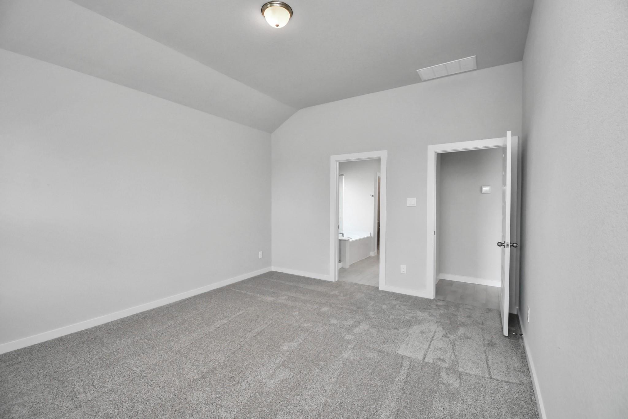 15819 Walnut Leaf Lane