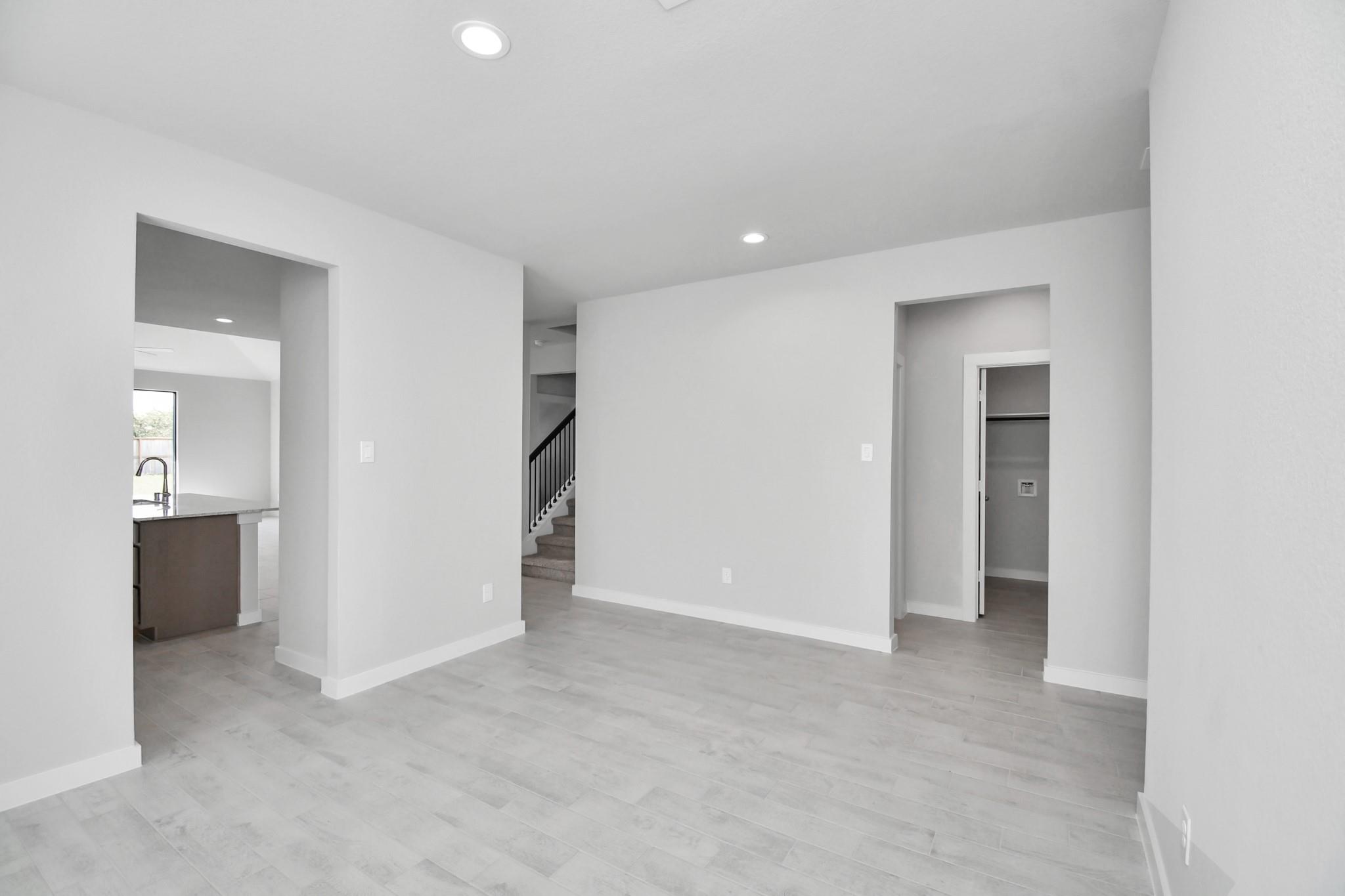 15819 Walnut Leaf Lane