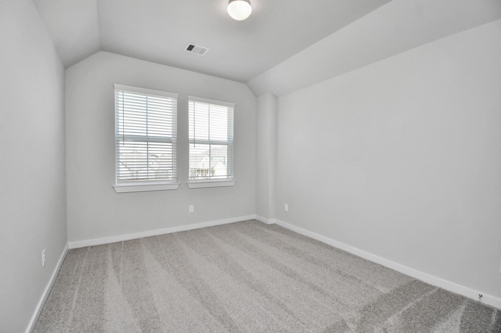 15819 Walnut Leaf Lane