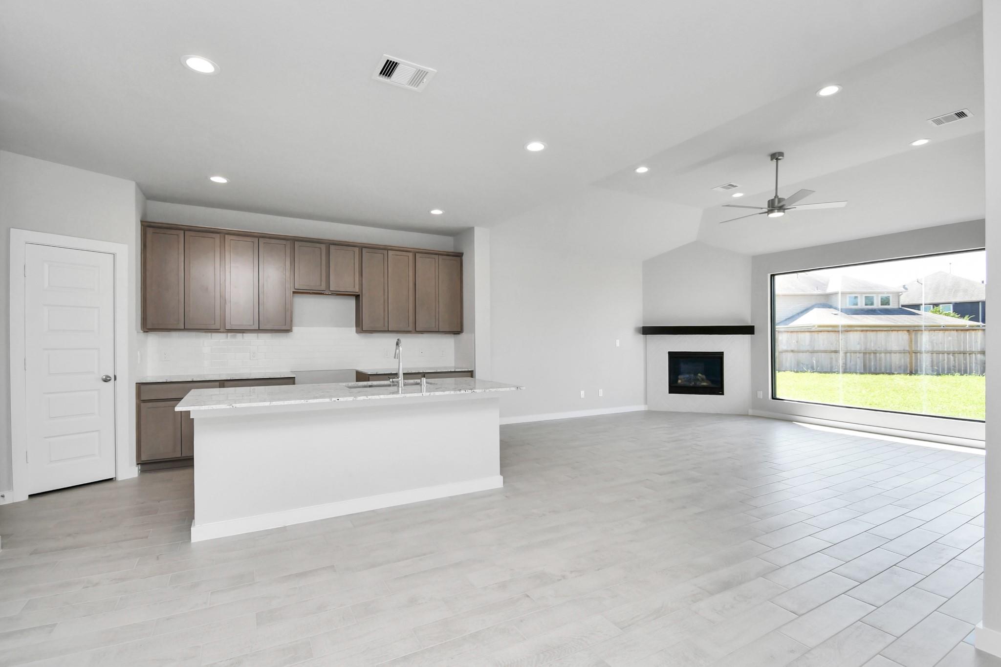 15819 Walnut Leaf Lane