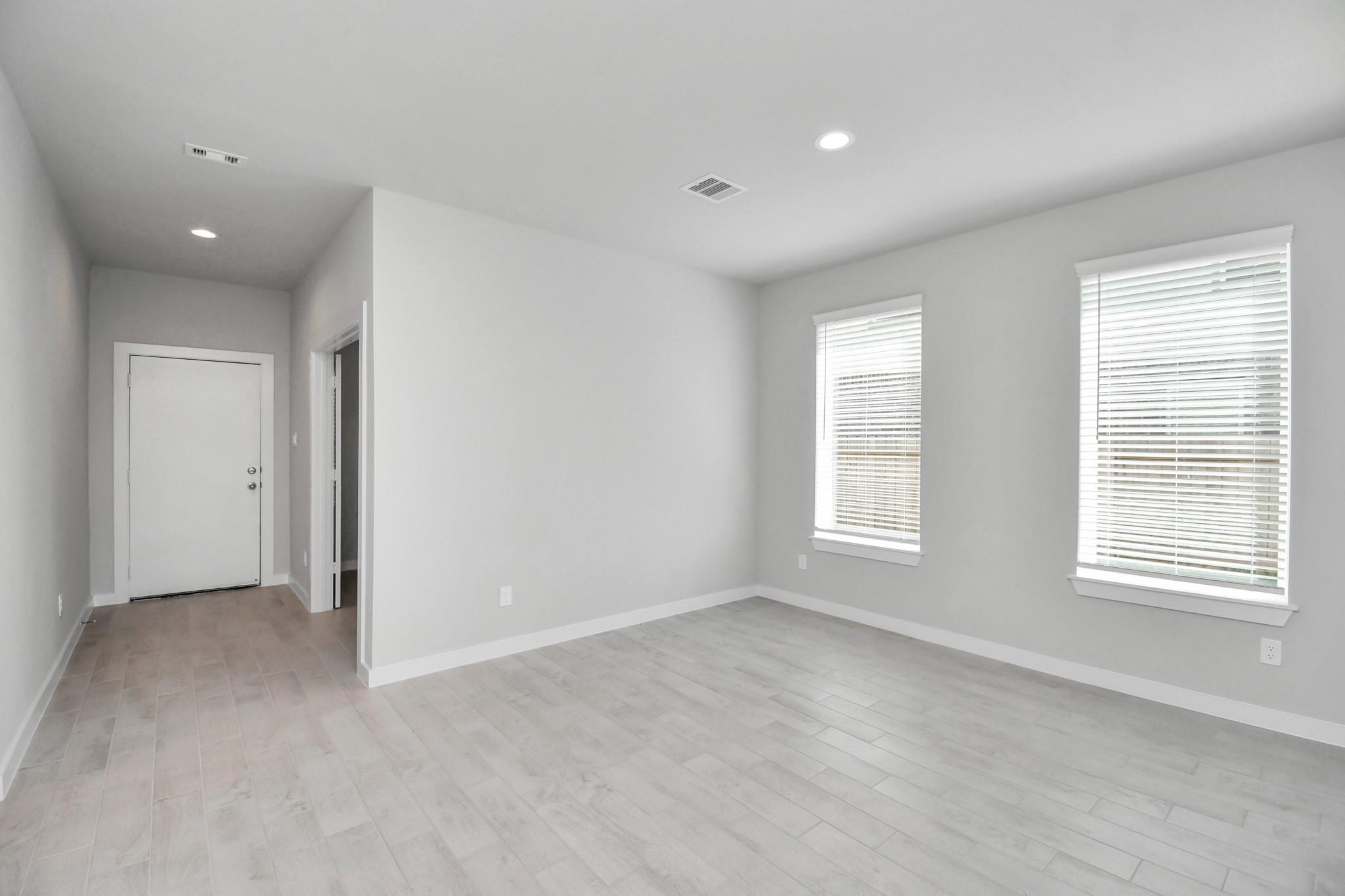 15819 Walnut Leaf Lane