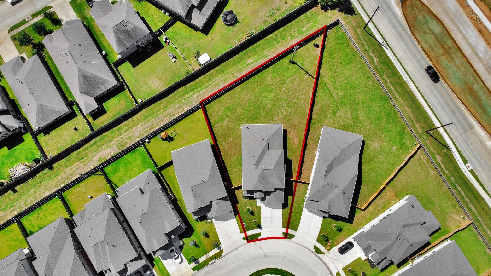 15819 Walnut Leaf Lane