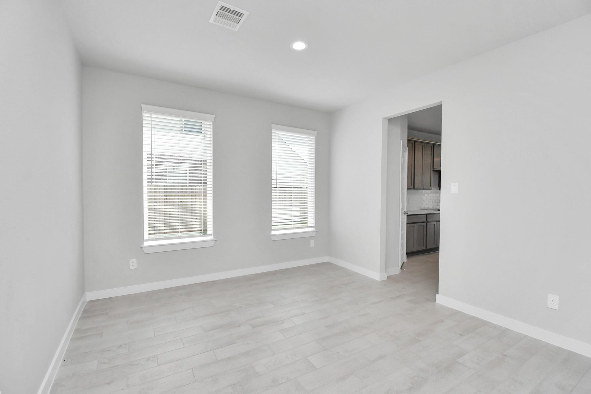 15819 Walnut Leaf Lane