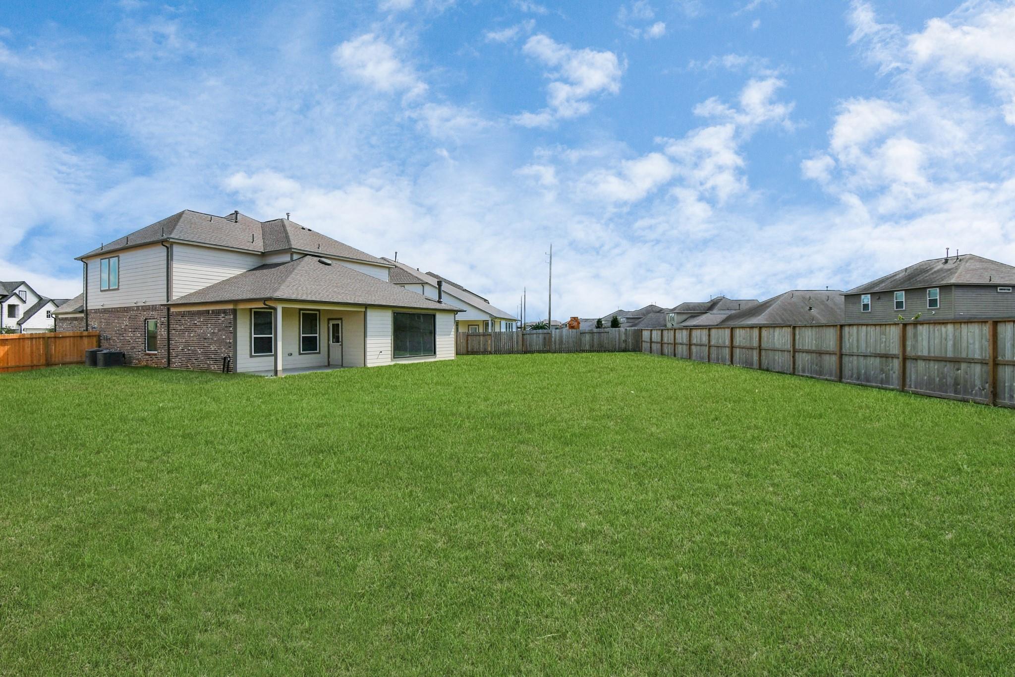 15819 Walnut Leaf Lane