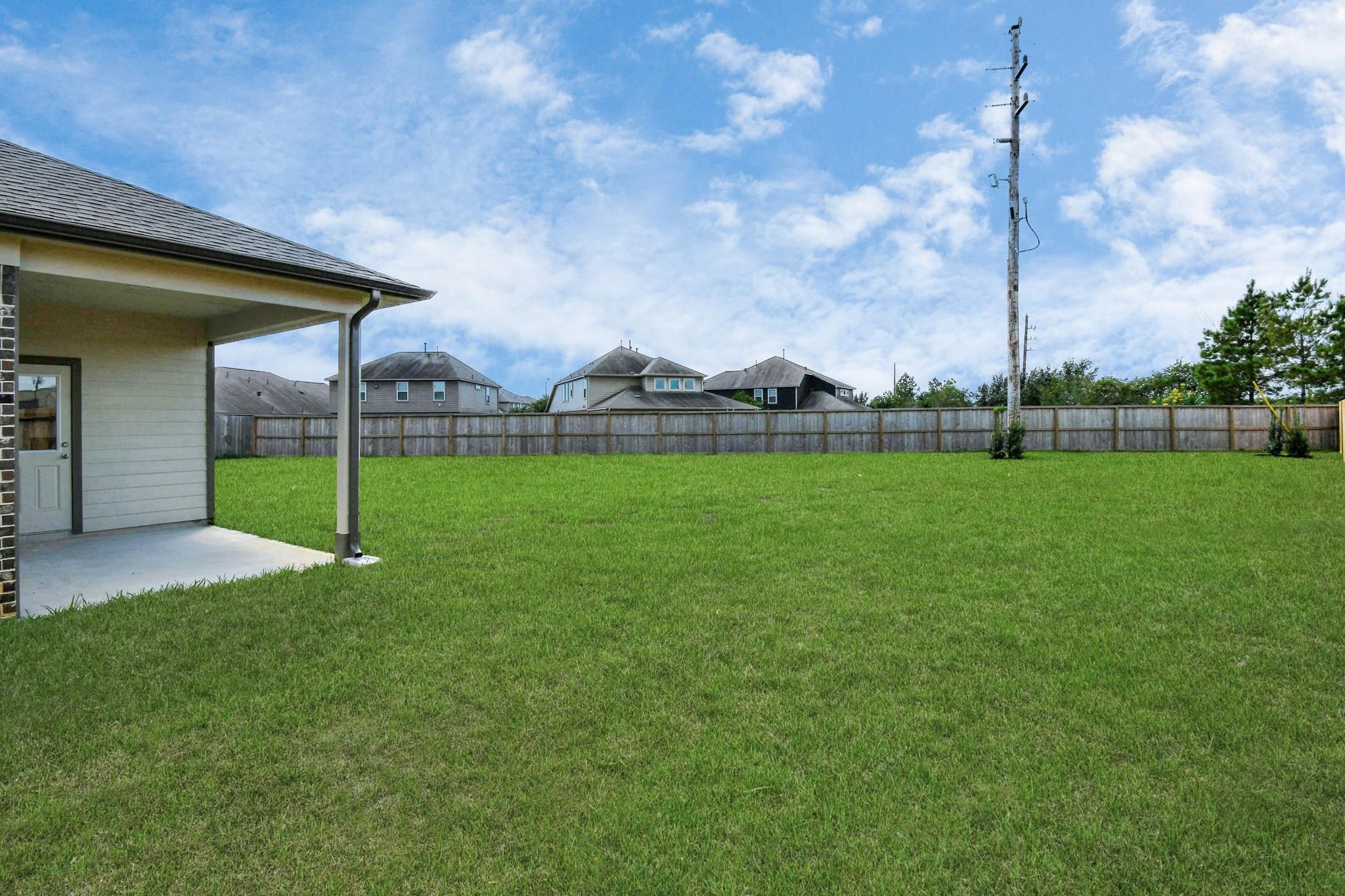 15819 Walnut Leaf Lane