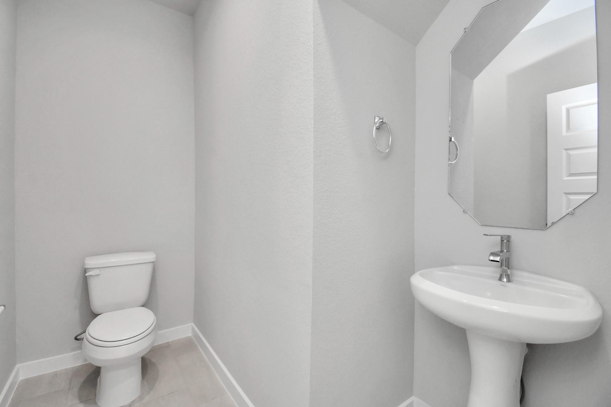 15819 Walnut Leaf Lane