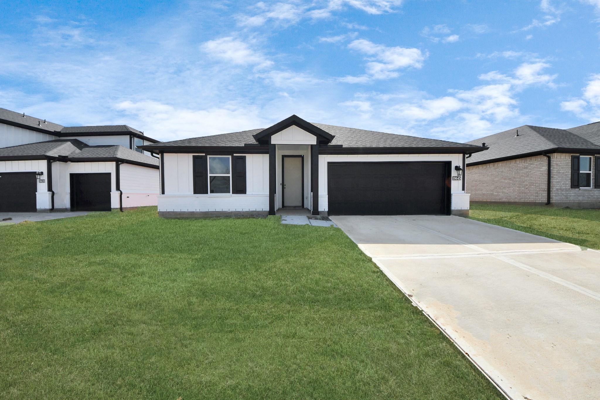 19645 Montgomery Ridge Way