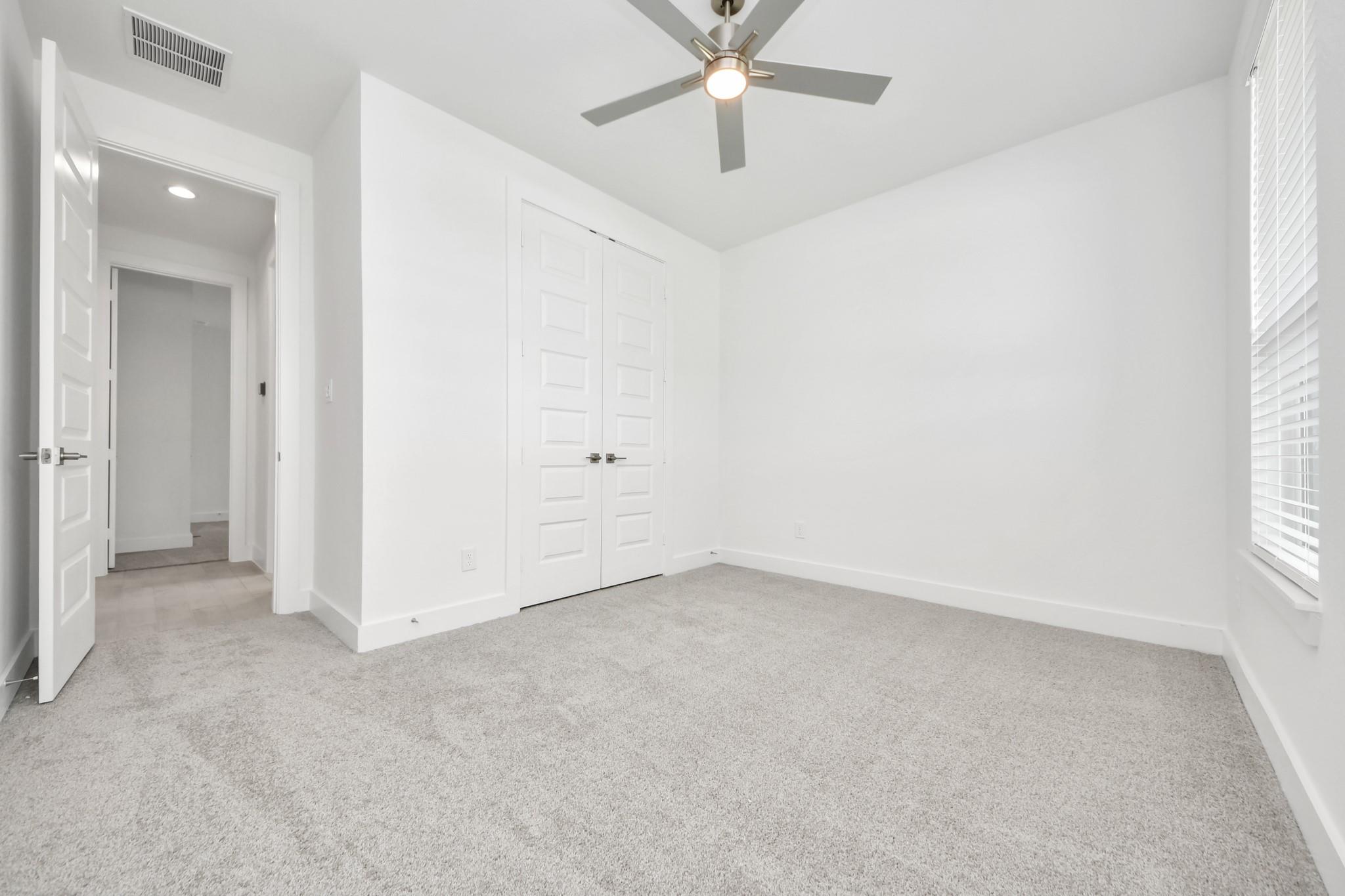 6223 Vista View Lane