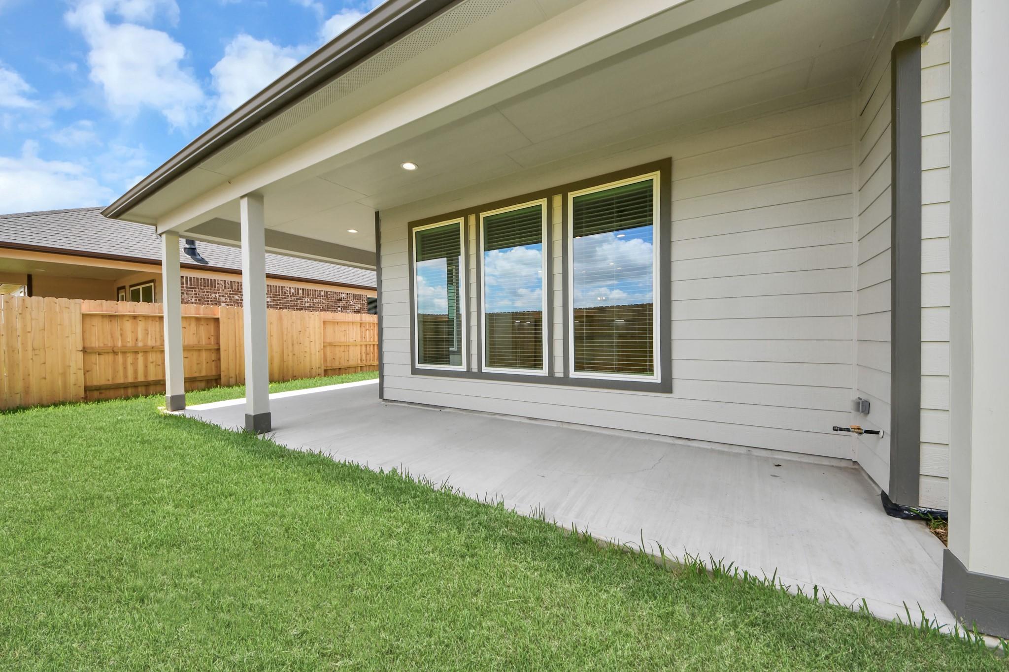 6223 Vista View Lane