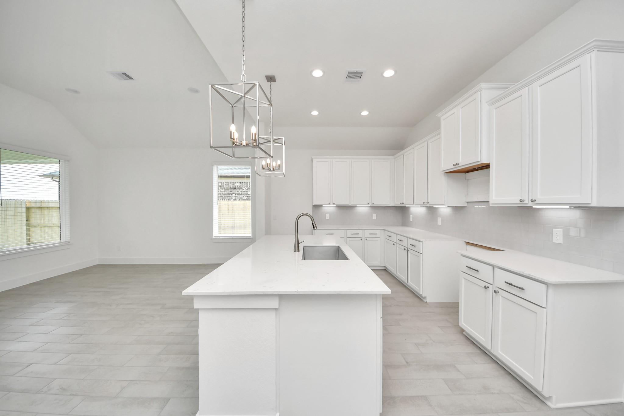 6223 Vista View Lane