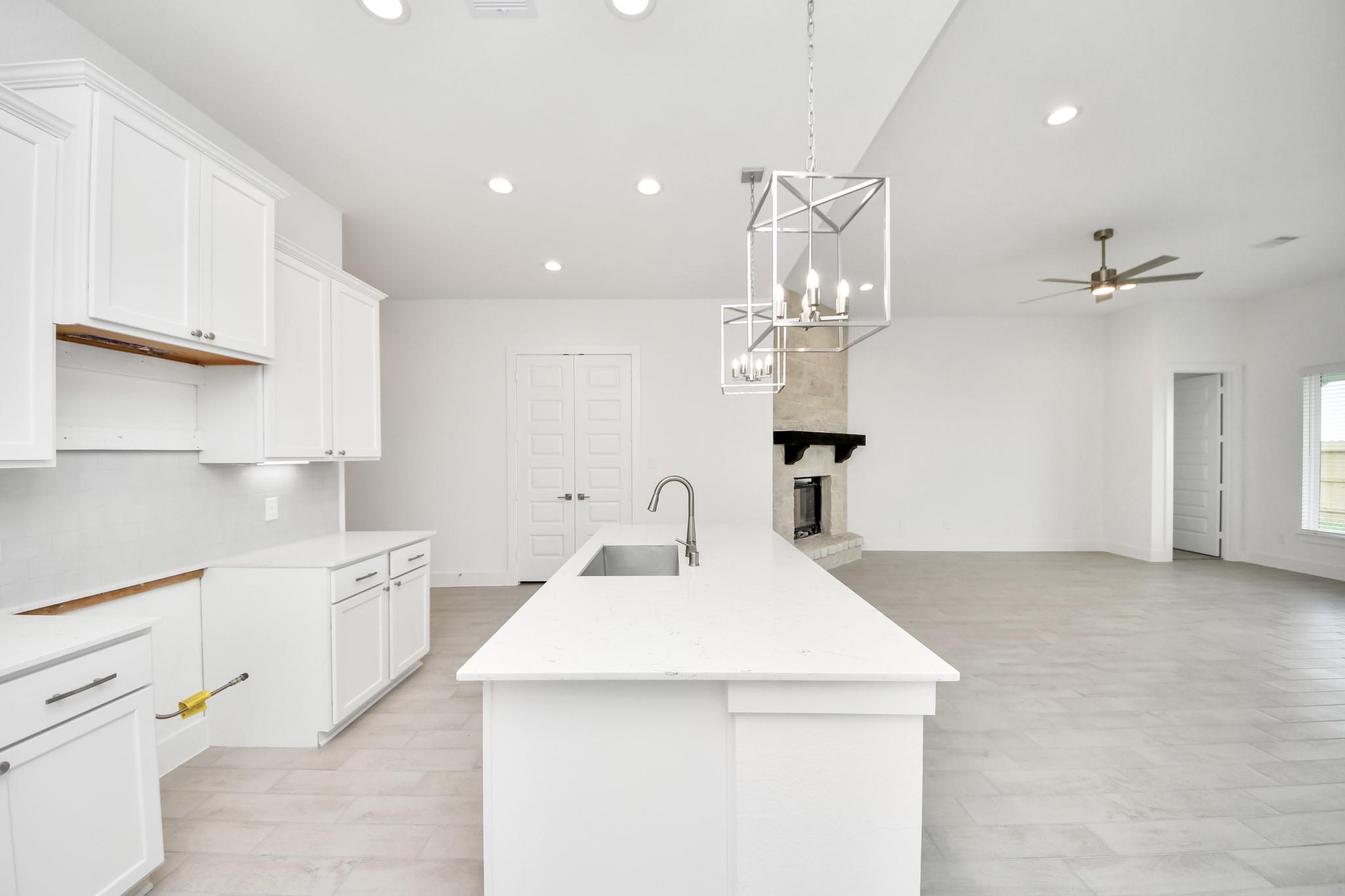 6223 Vista View Lane