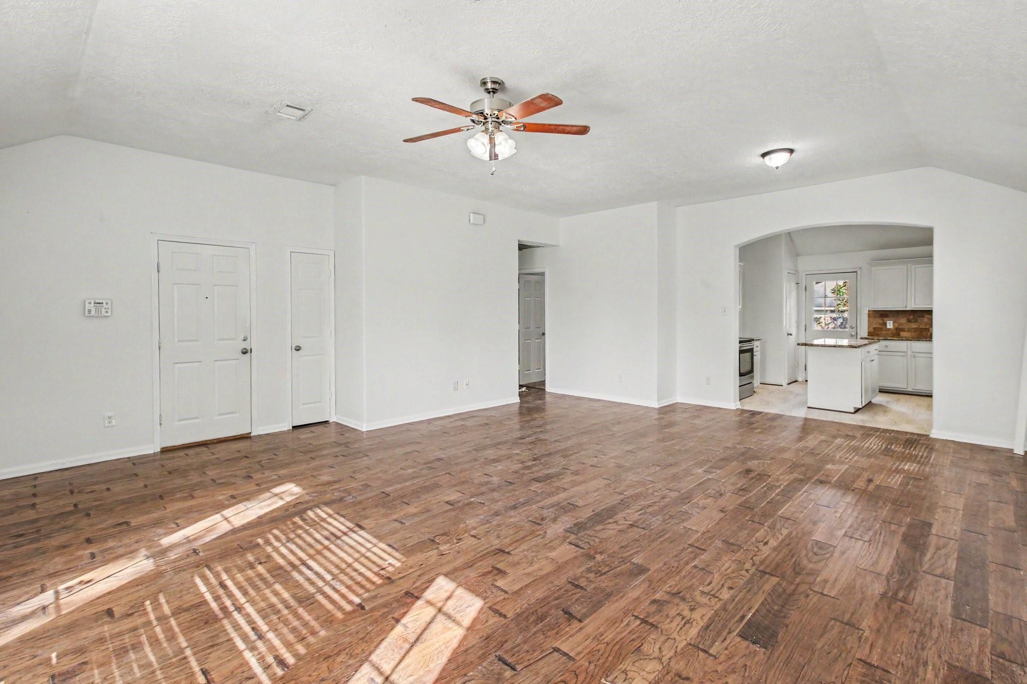 14021 Buckskin Drive