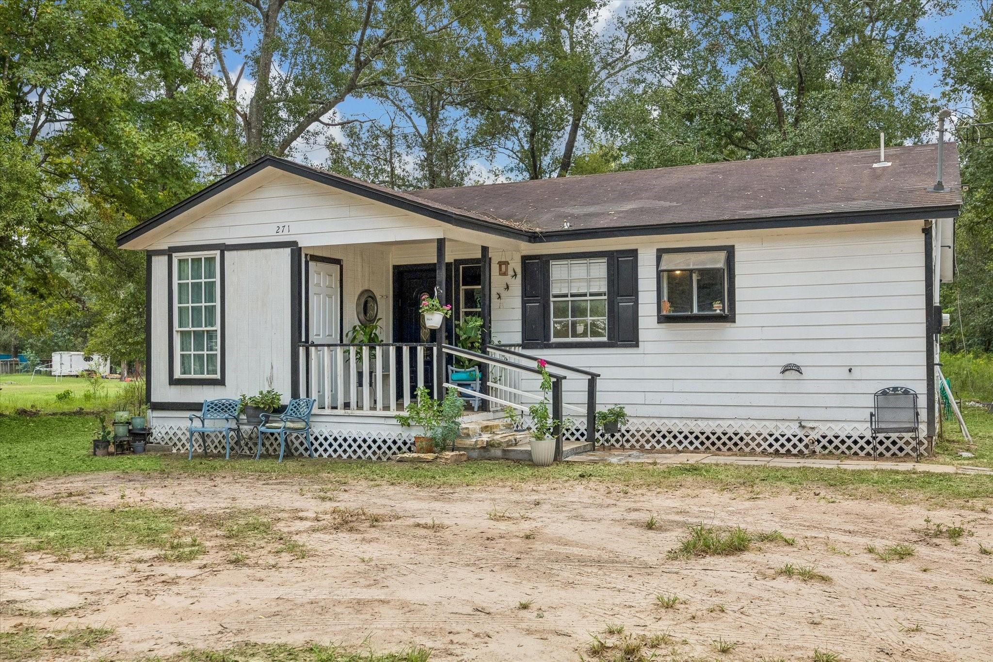 271 Trails End Drive
