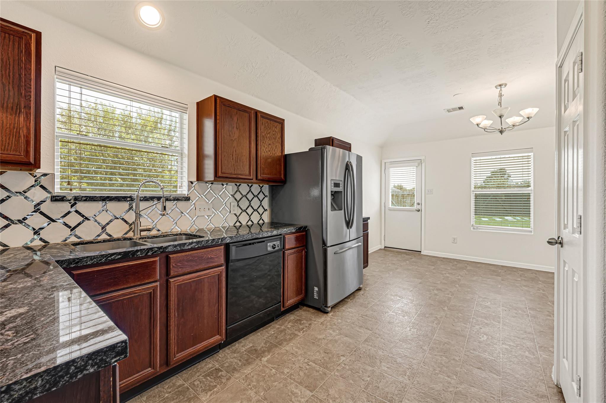 1402 Elias Peak Court