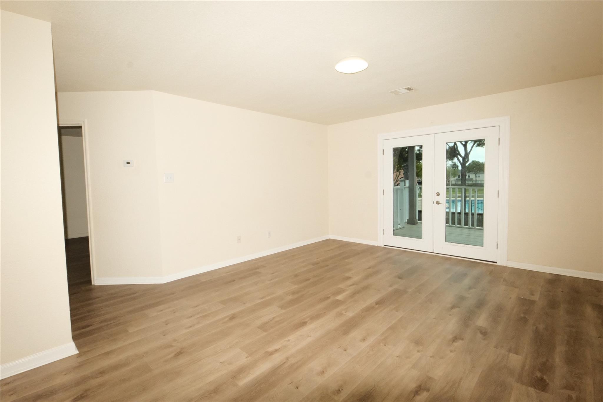 15514 Satsuma Point Court