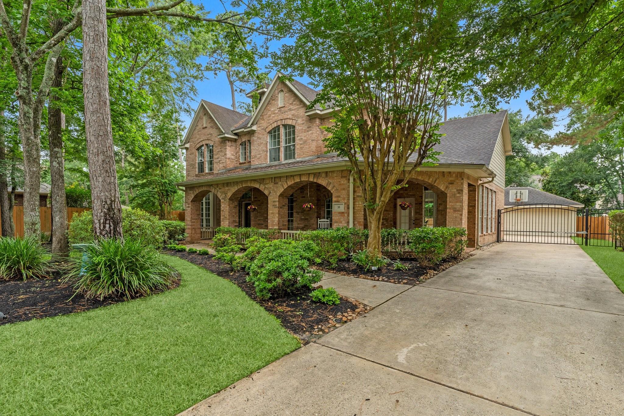 35 Dewdrift Place