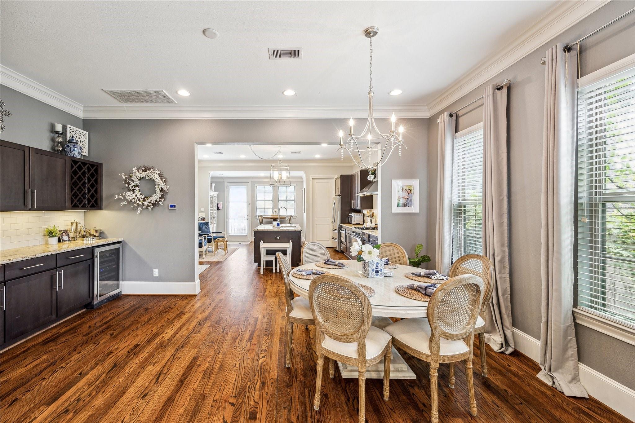 830 W 17th Street # B