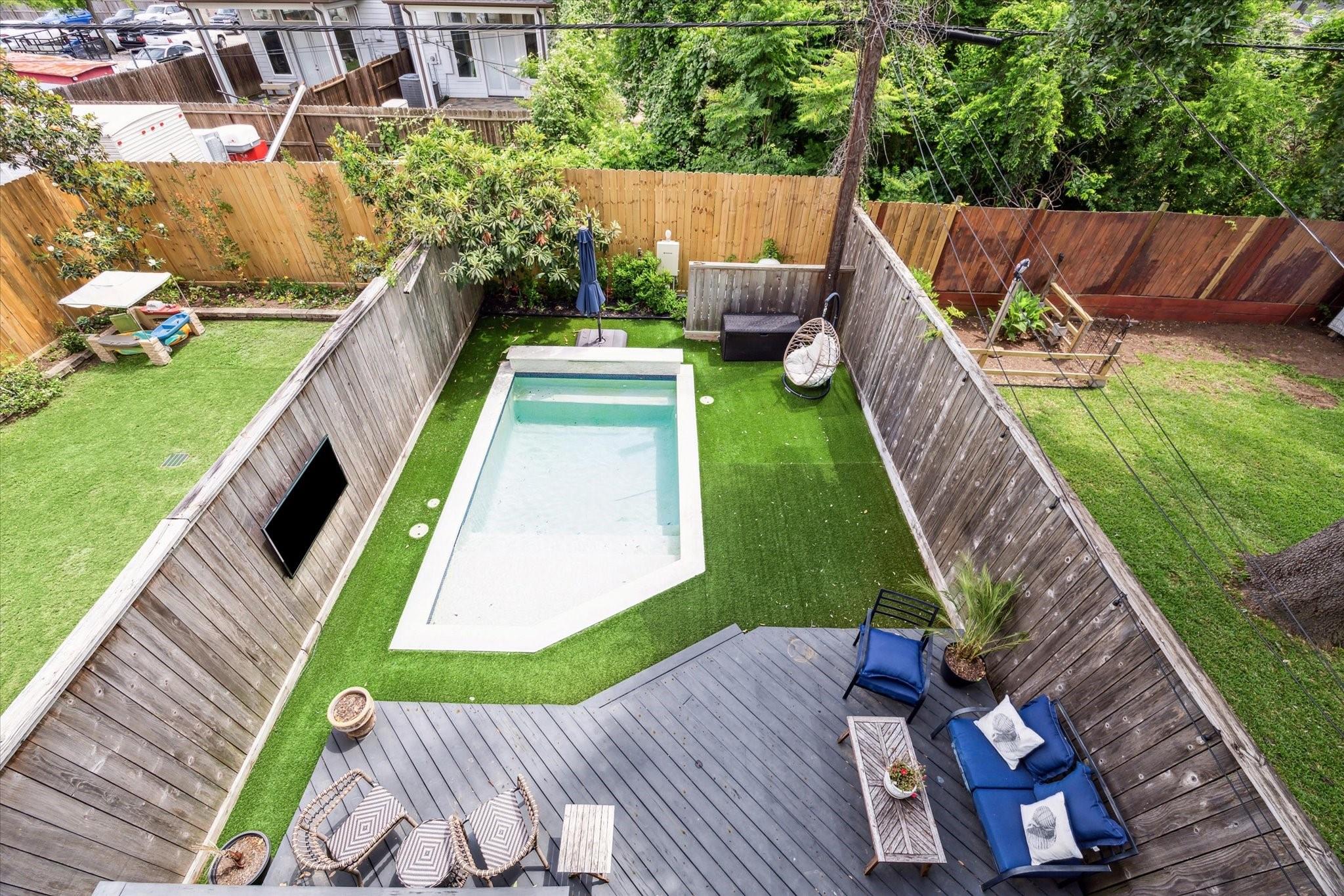 830 W 17th Street # B