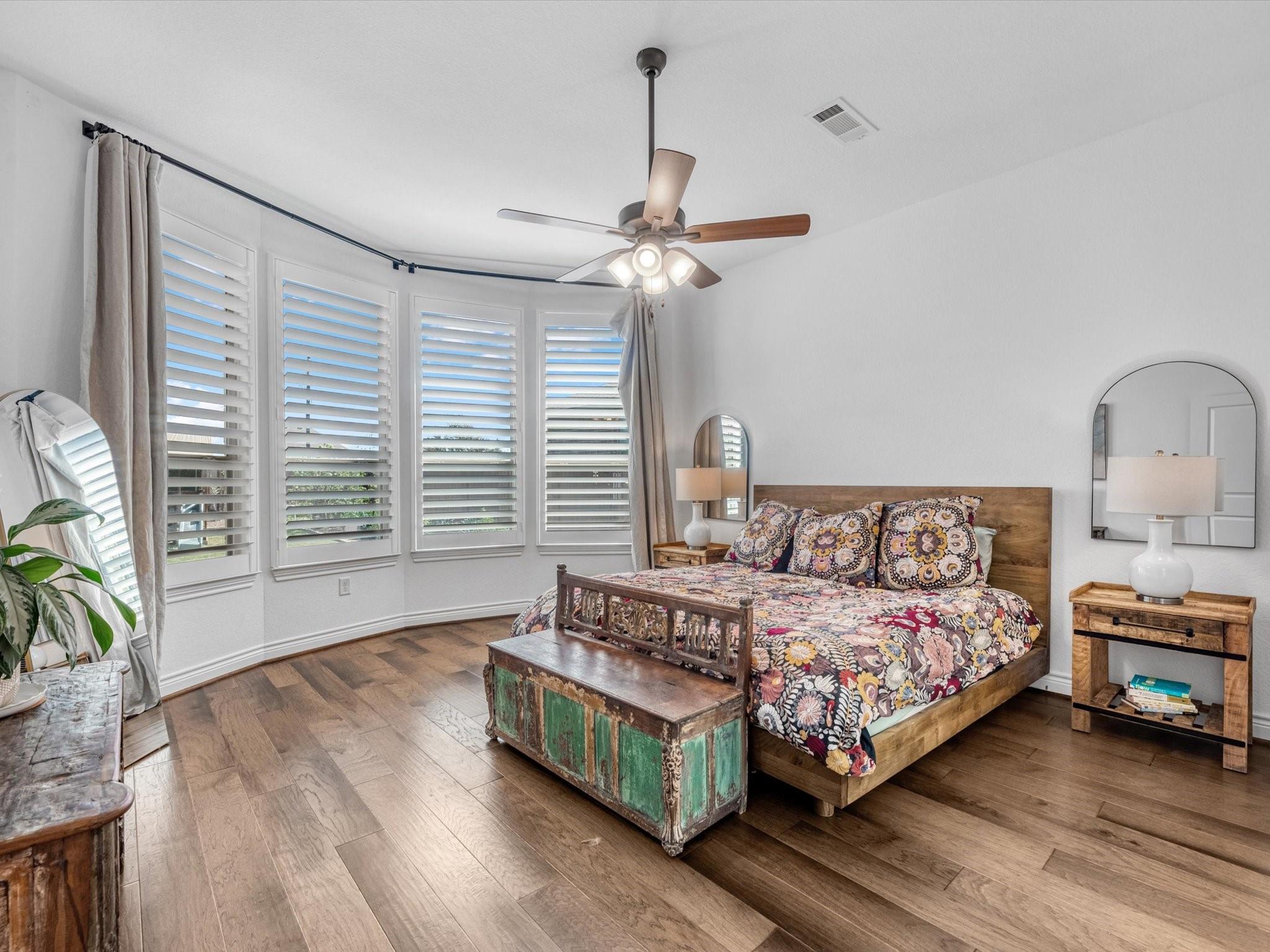 7310 Kingbird Cove Court