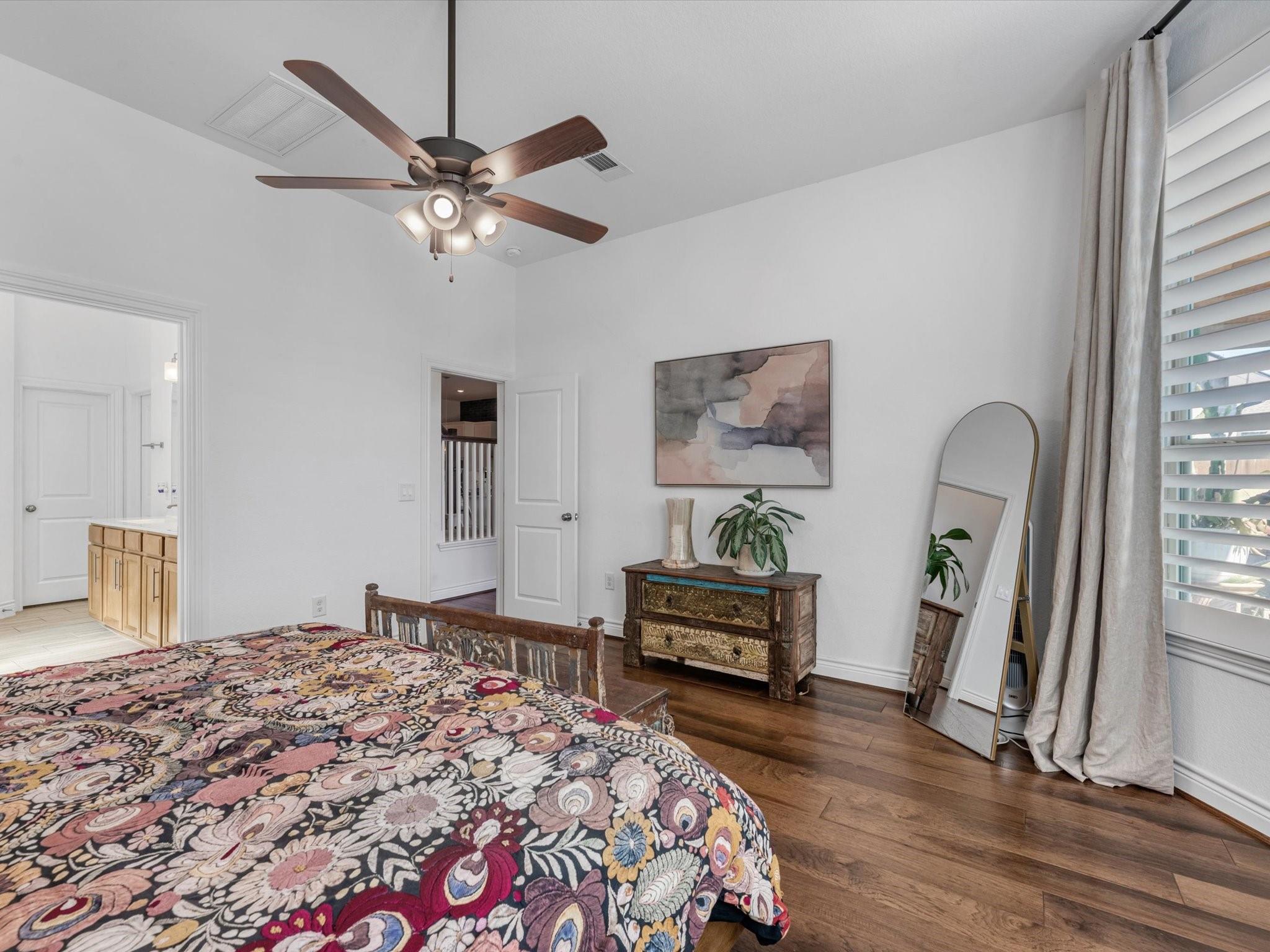 7310 Kingbird Cove Court