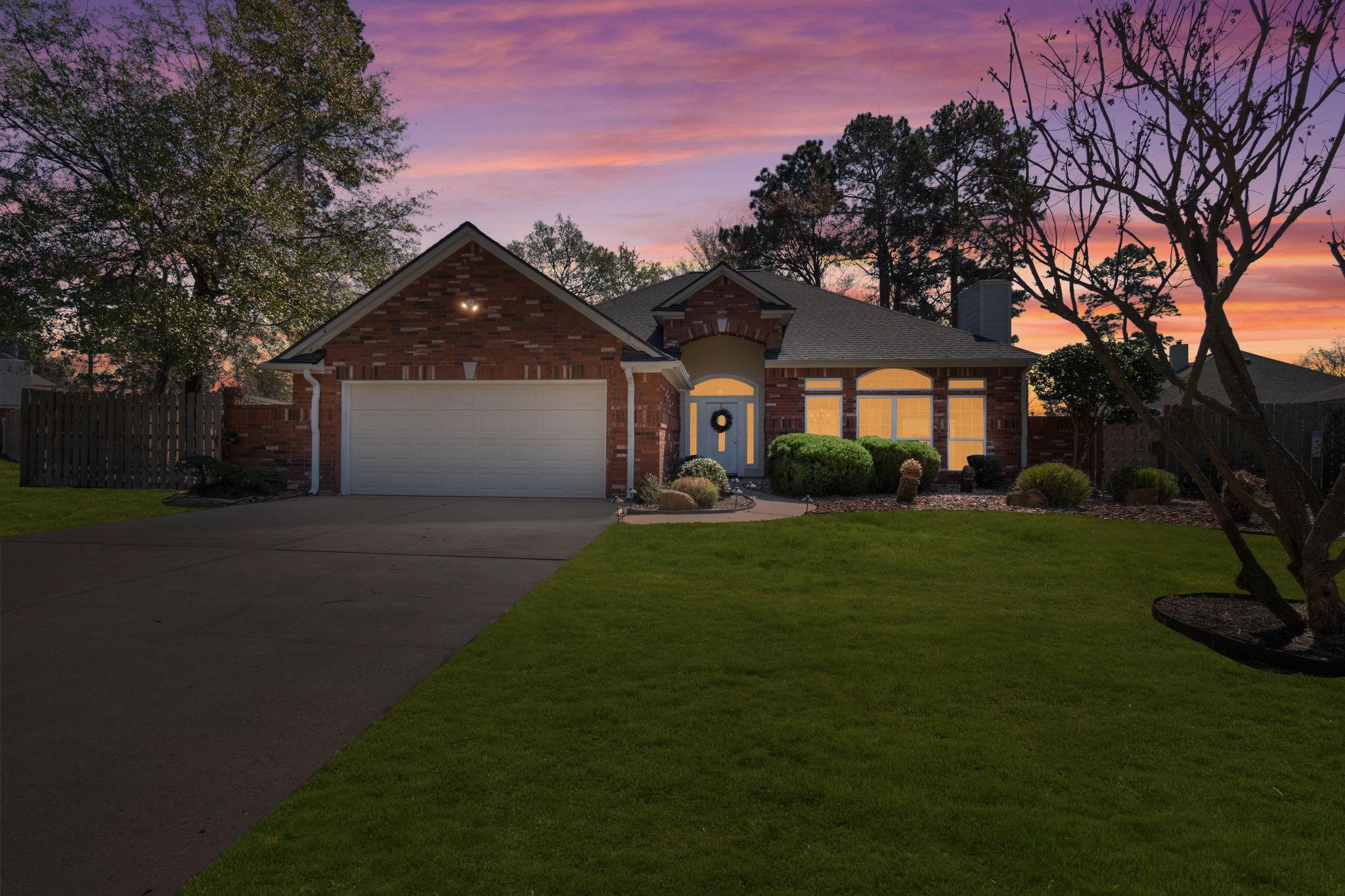 12807 Oak Village Drive