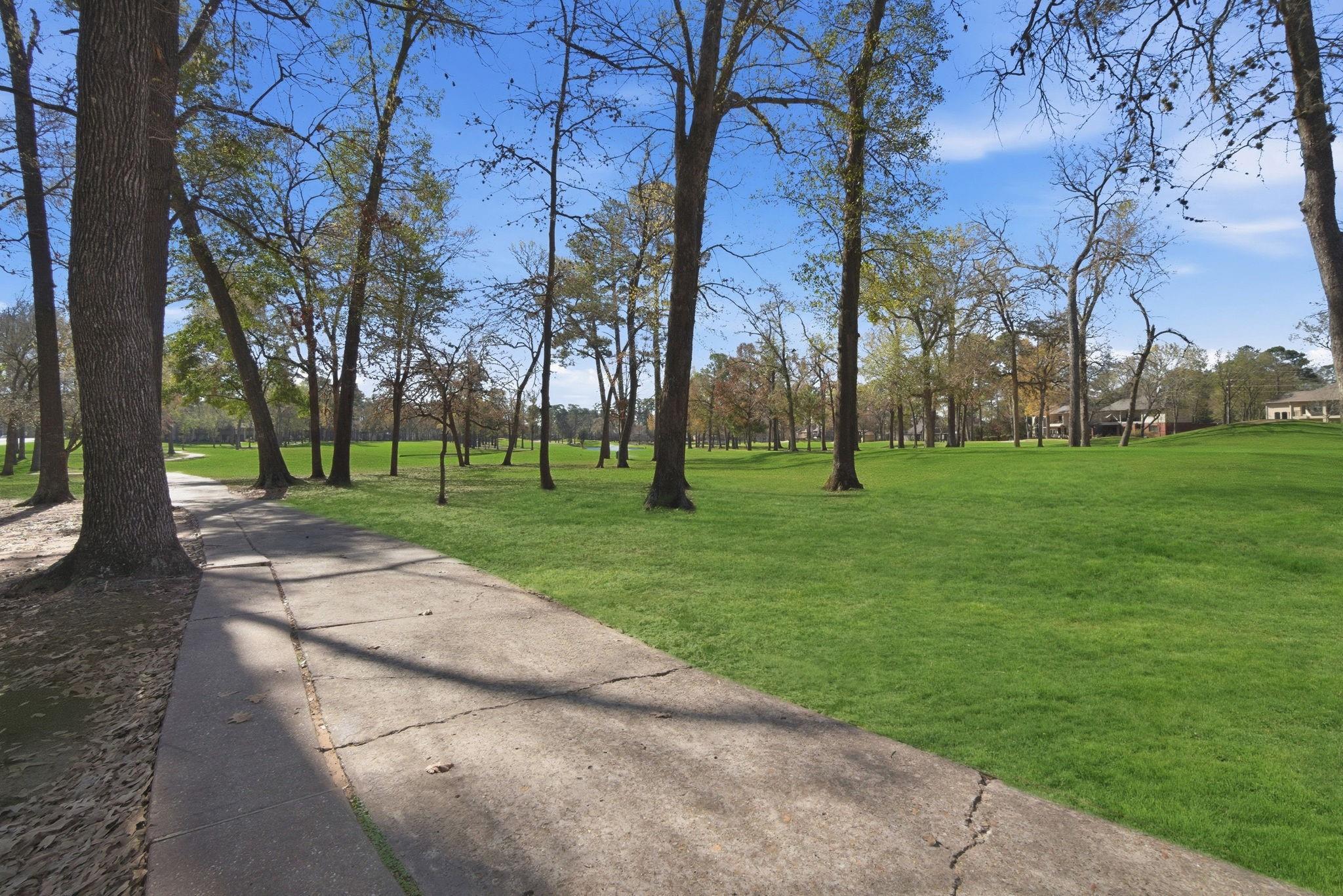 12807 Oak Village Drive