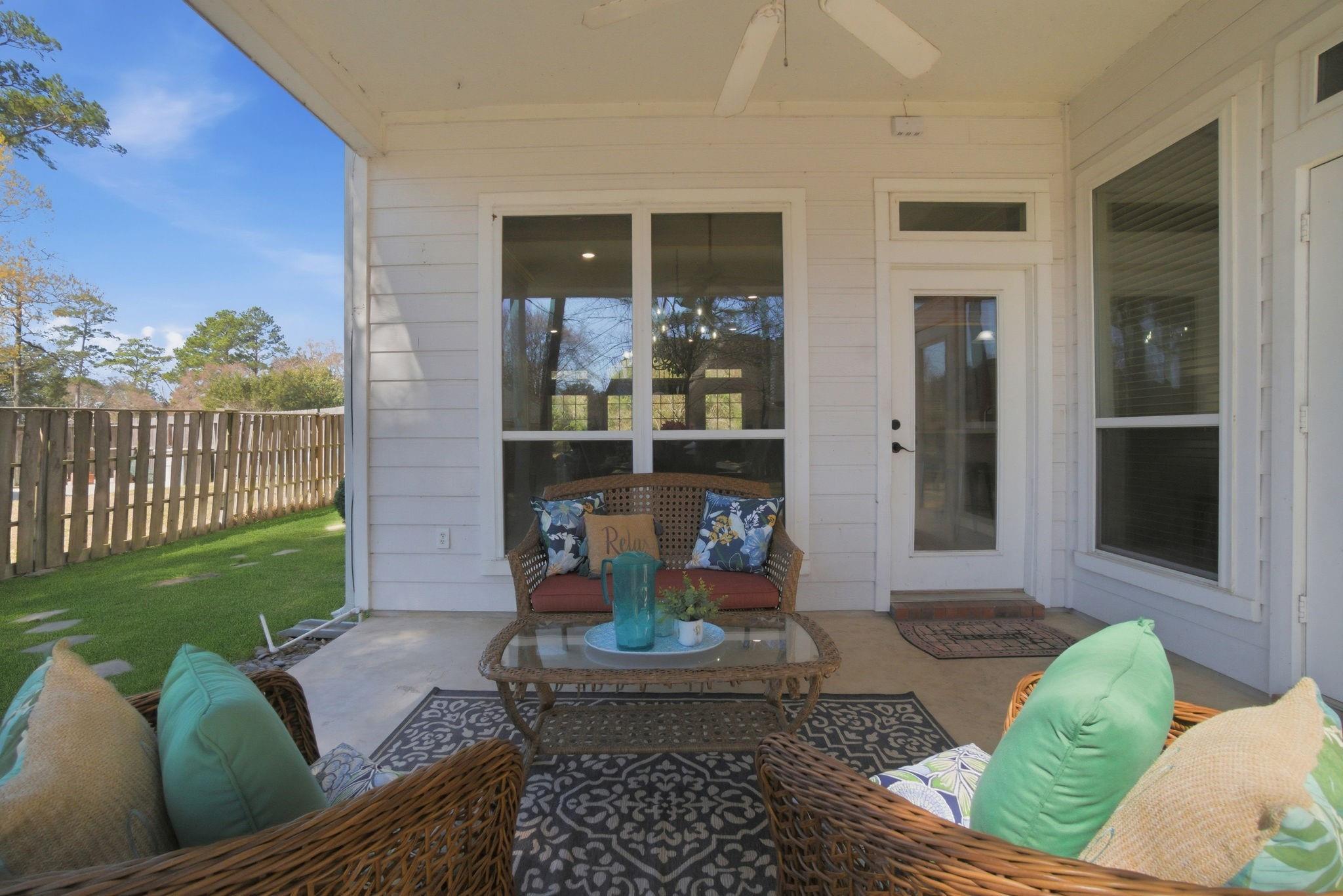 12807 Oak Village Drive