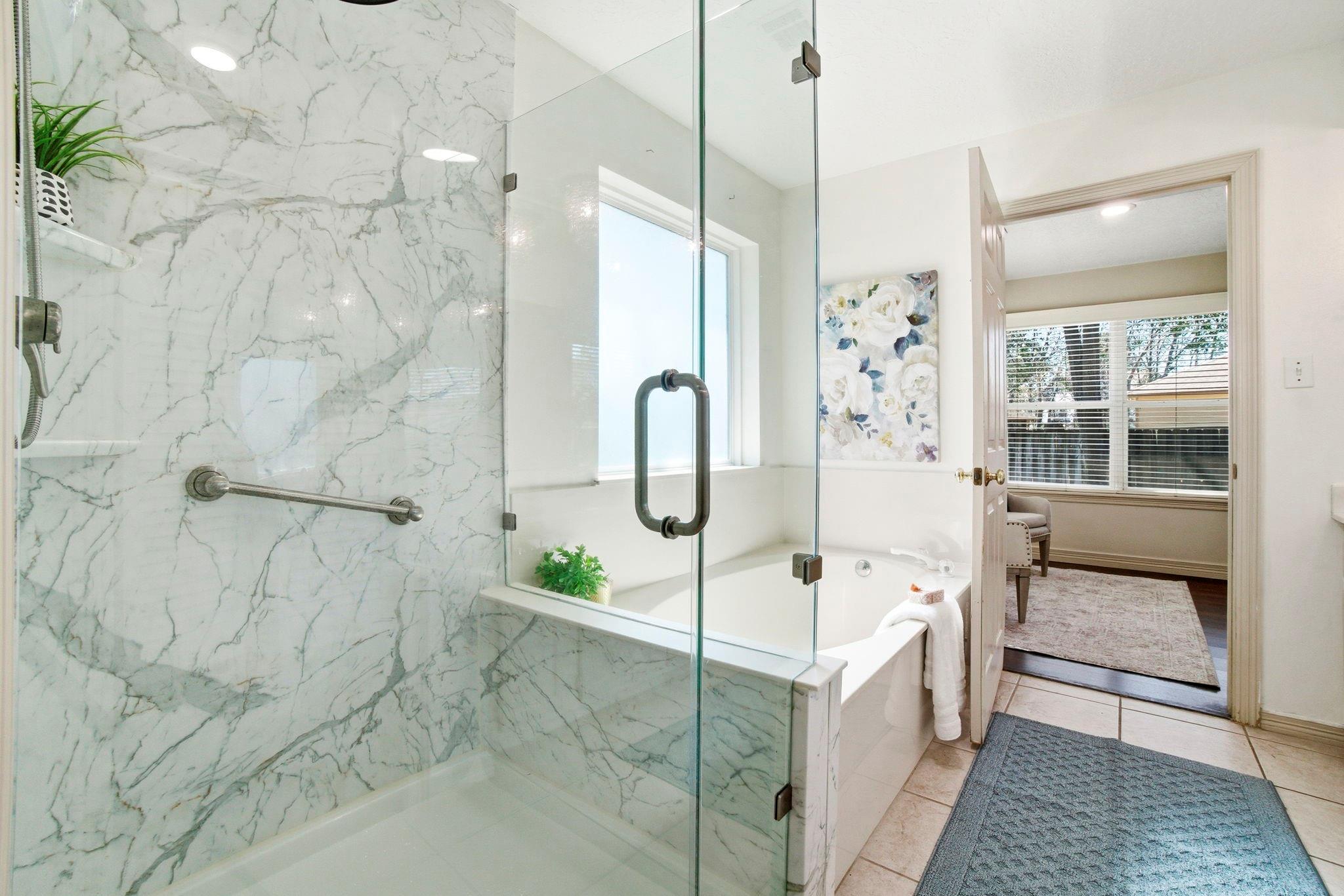 12807 Oak Village Drive