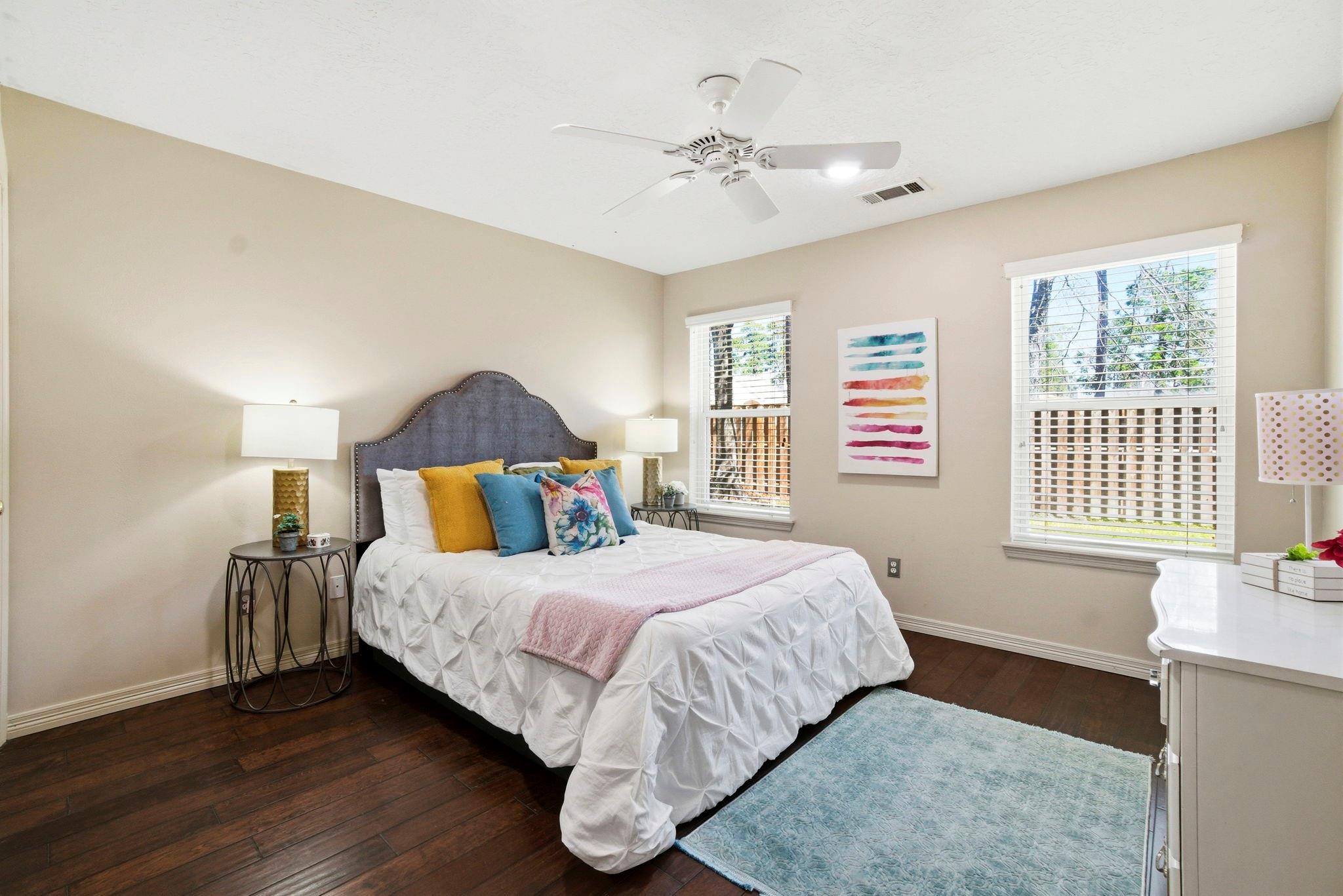 12807 Oak Village Drive