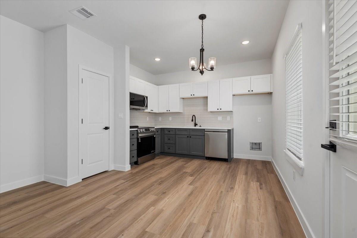 11617 Waldemar Drive