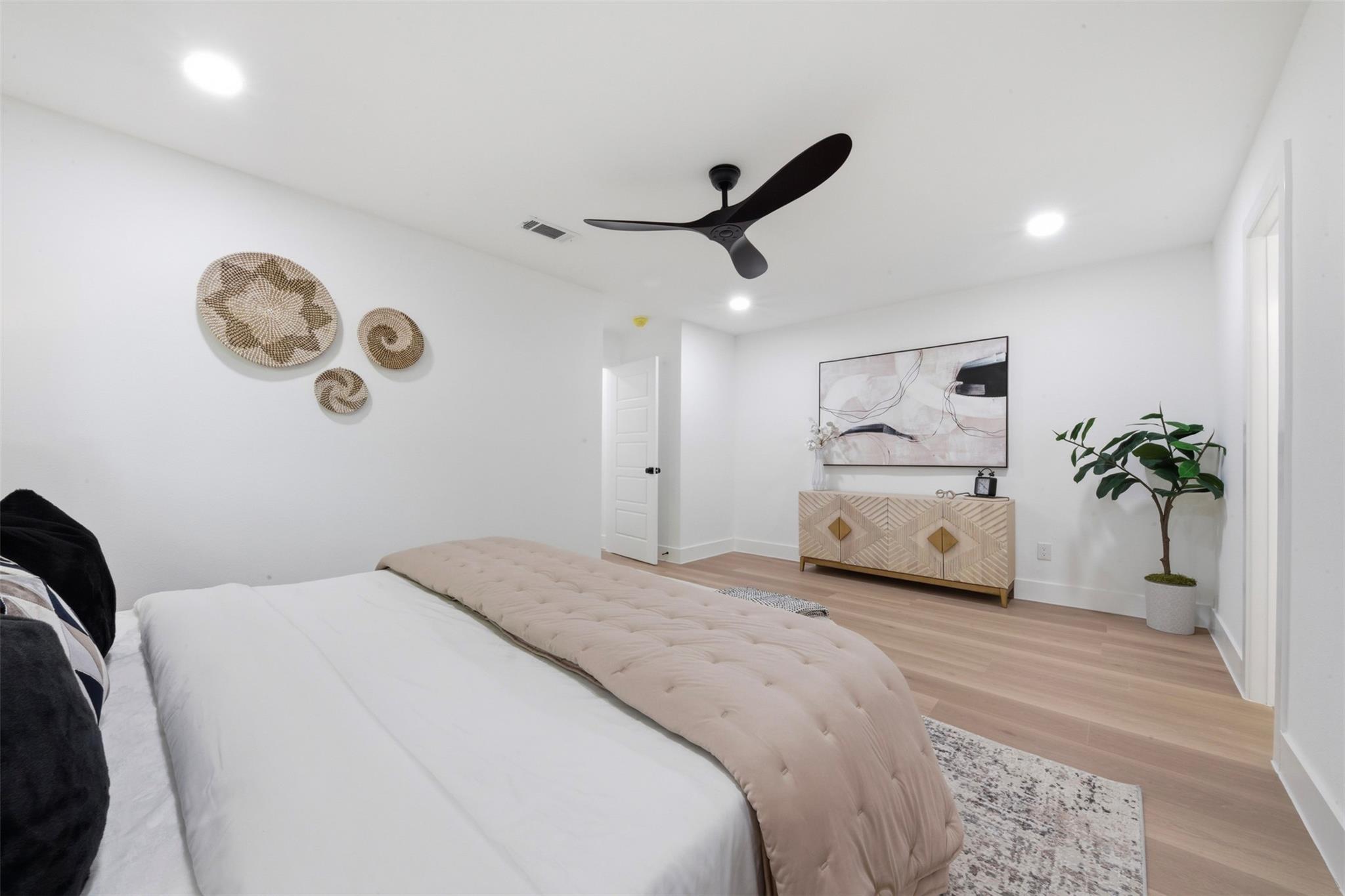 2207 Crystal Hills Drive