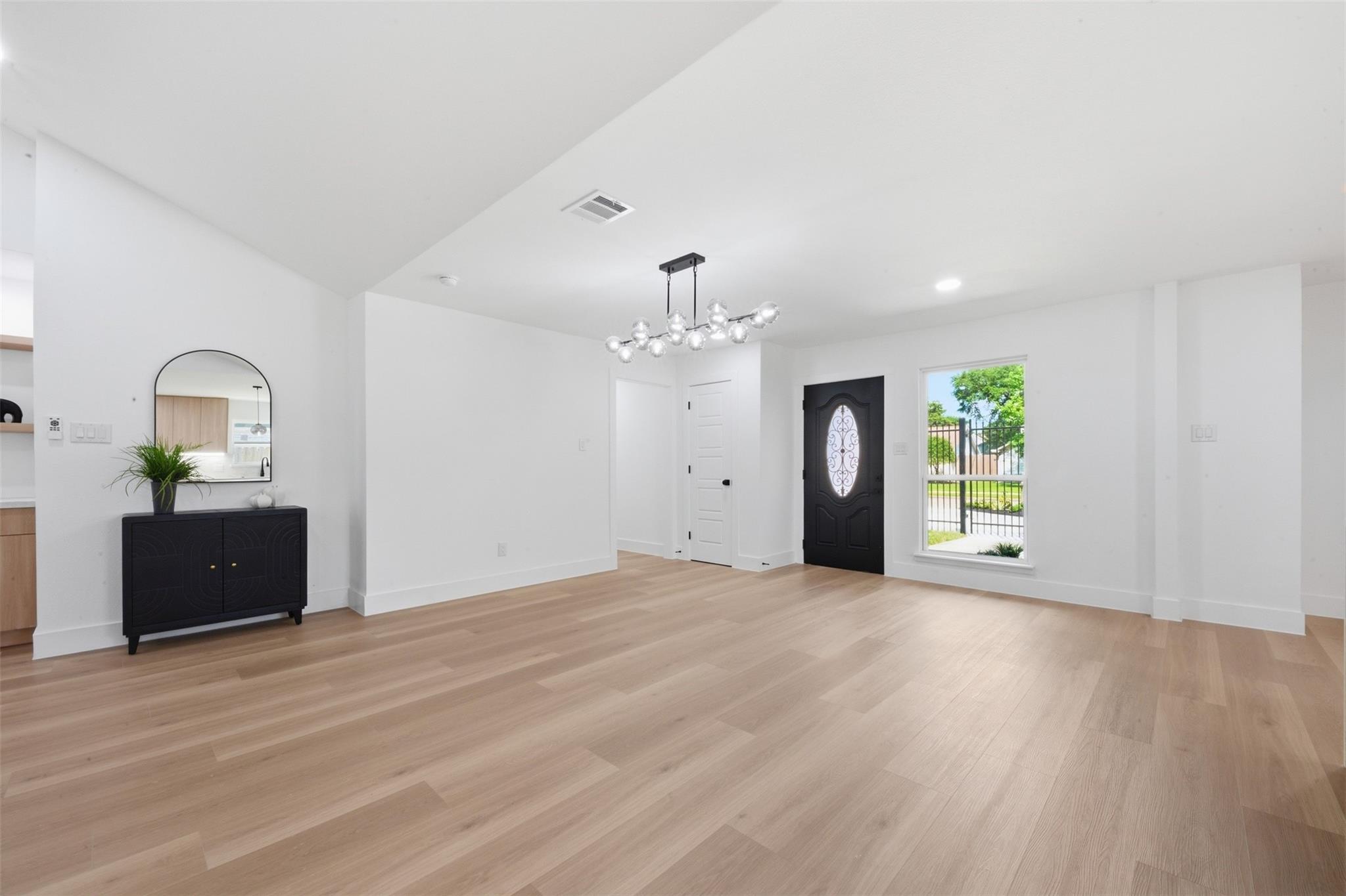 2207 Crystal Hills Drive