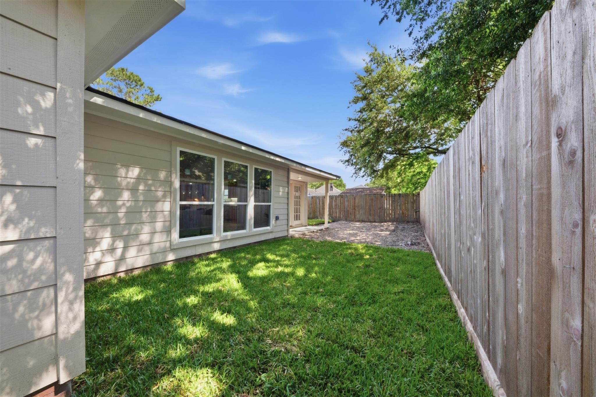 2207 Crystal Hills Drive