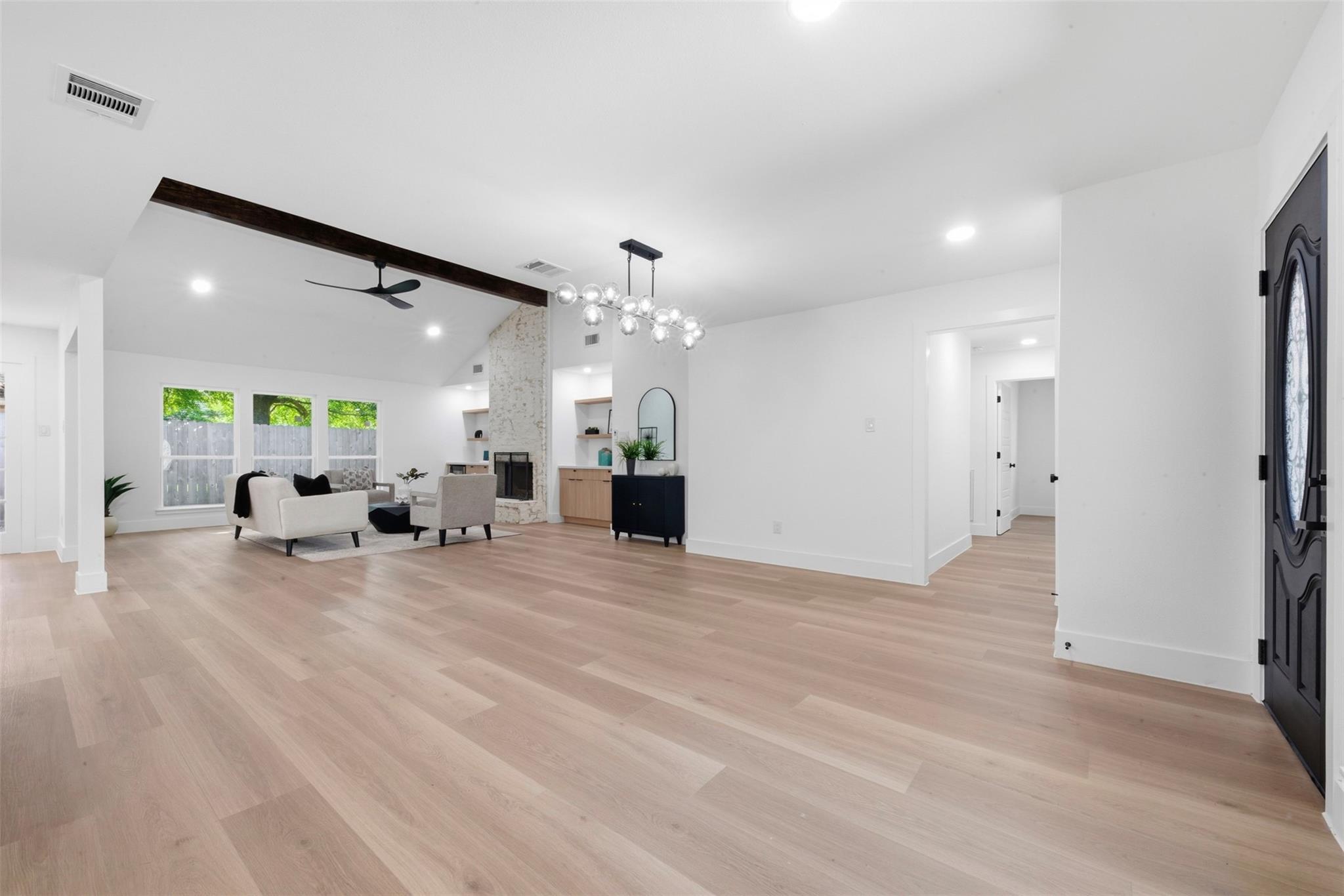 2207 Crystal Hills Drive