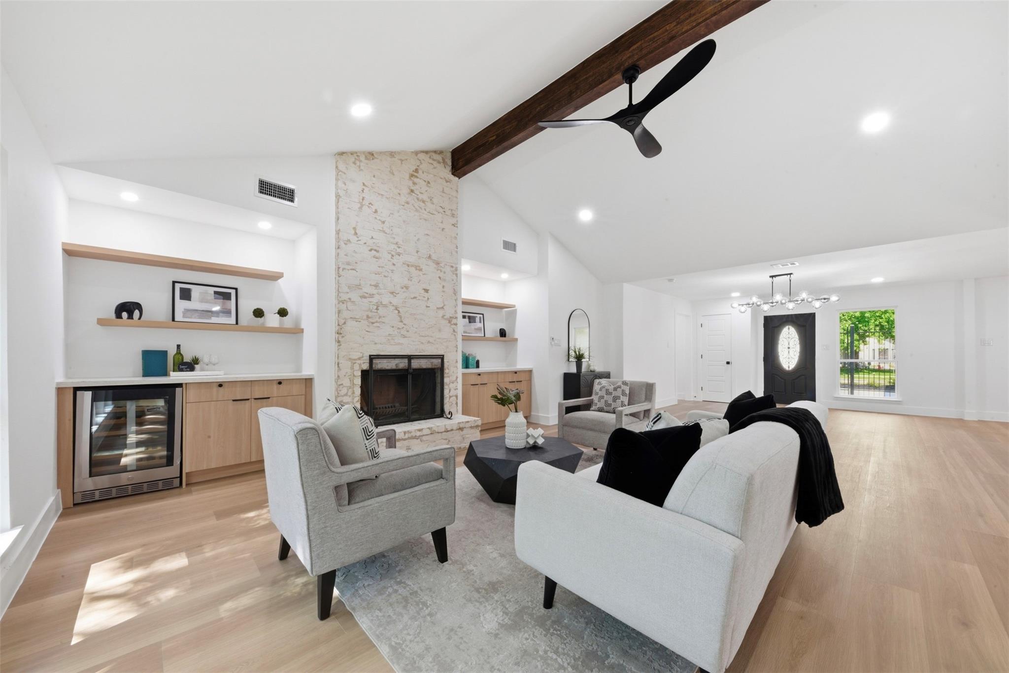 2207 Crystal Hills Drive