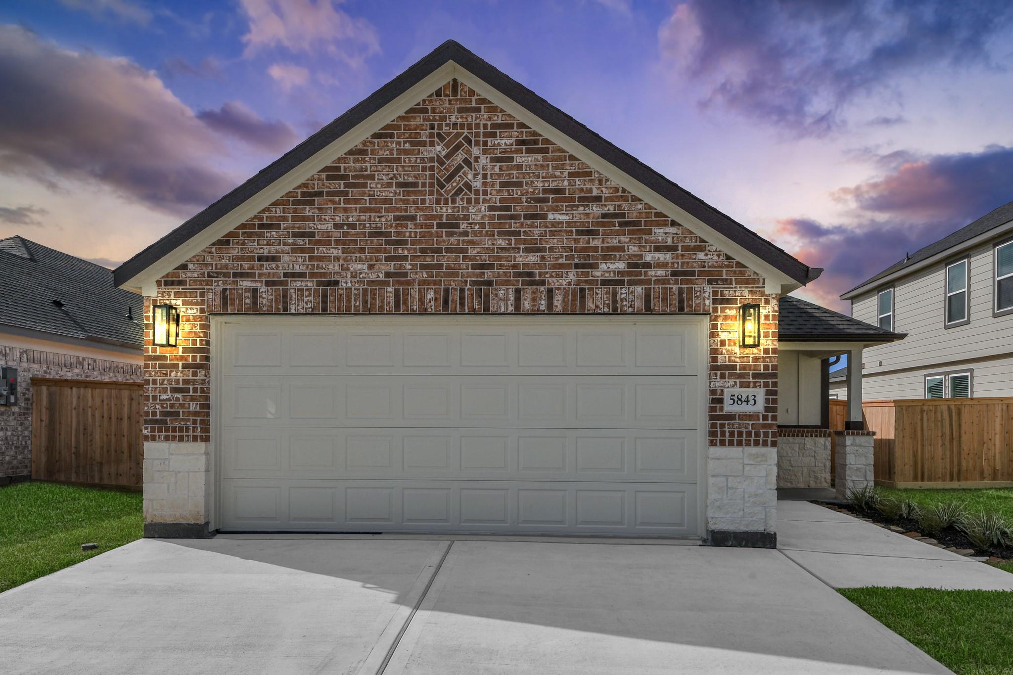5843 Madison Trail Drive