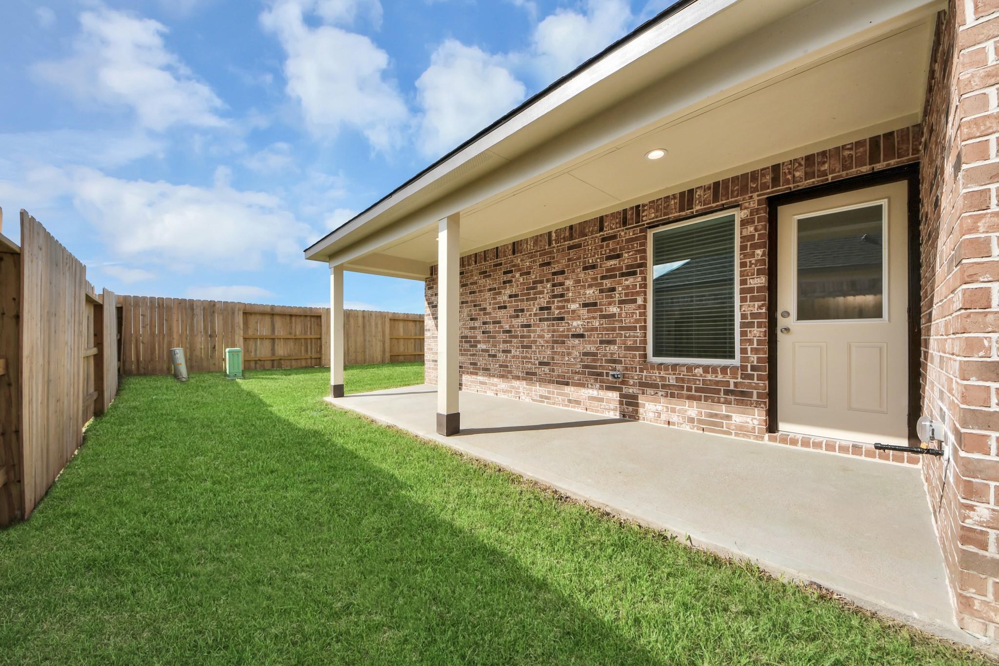 5843 Madison Trail Drive