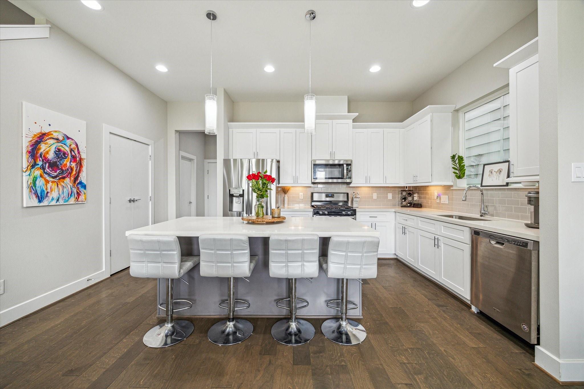 5520 Rosslyn Road